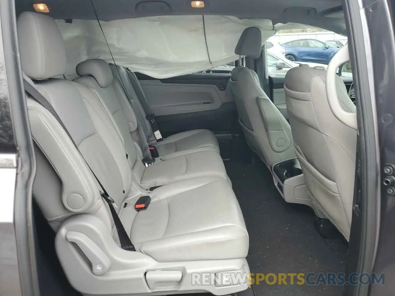 12 Photograph of a damaged car 5FNRL6H90KB059915 HONDA ODYSSEY 2019