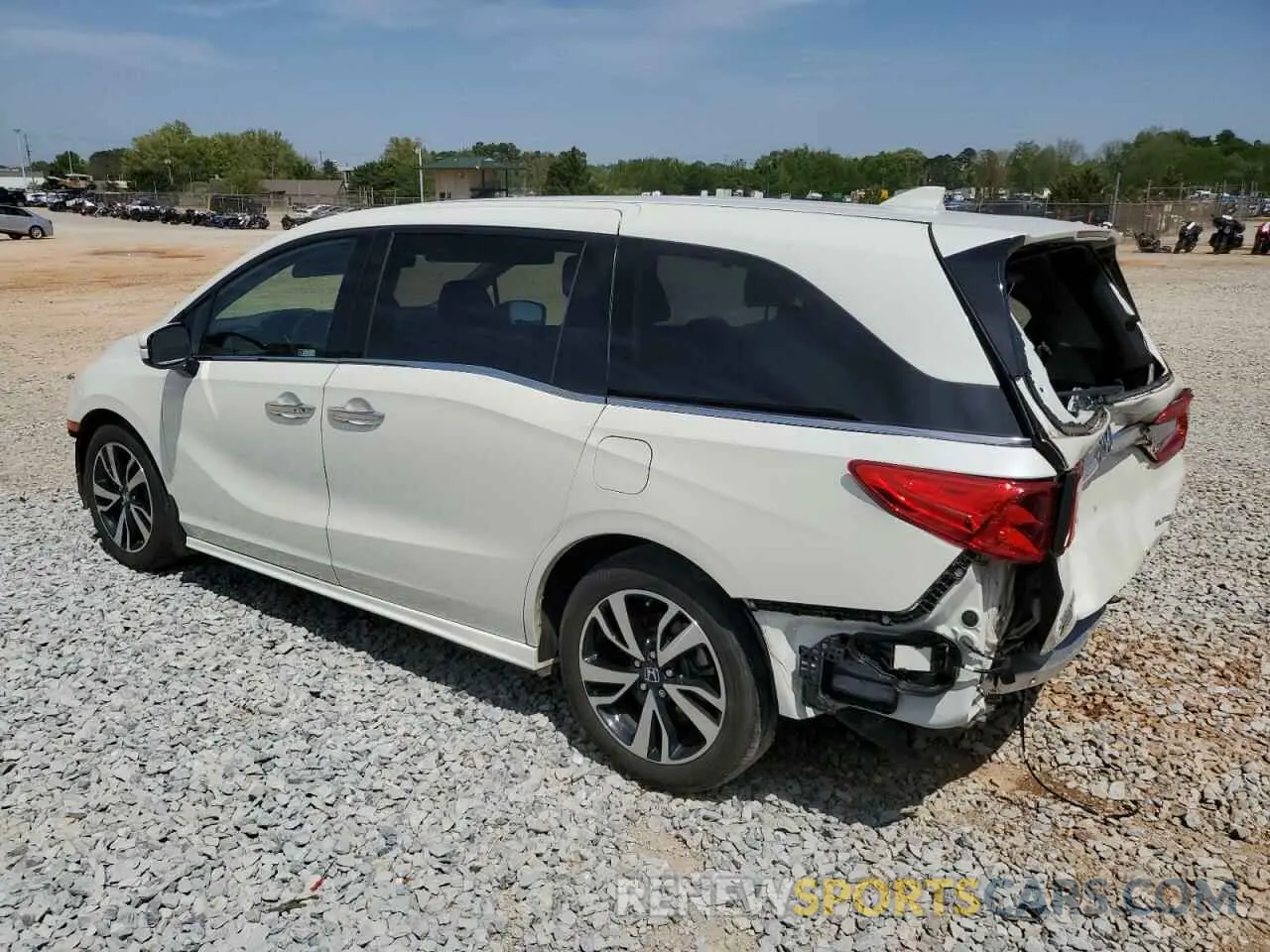 2 Photograph of a damaged car 5FNRL6H92KB022588 HONDA ODYSSEY 2019