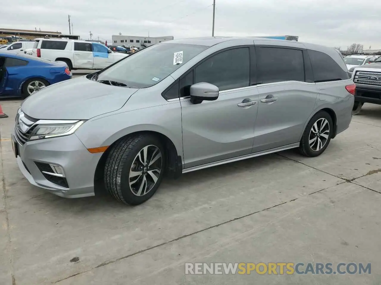 1 Photograph of a damaged car 5FNRL6H93KB000017 HONDA ODYSSEY 2019