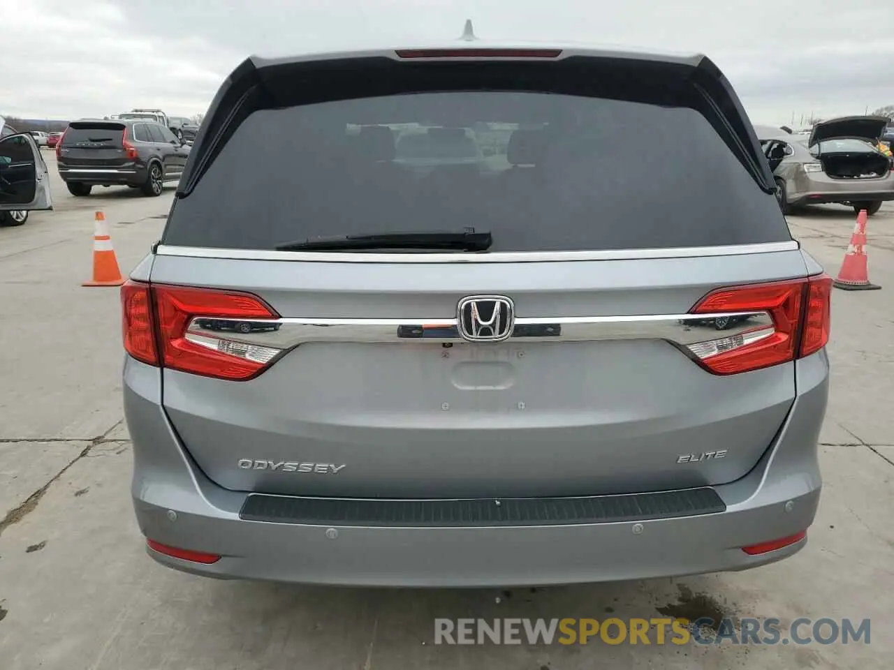 6 Photograph of a damaged car 5FNRL6H93KB000017 HONDA ODYSSEY 2019