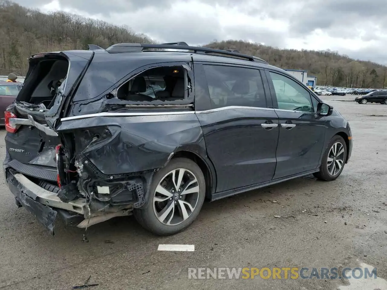 3 Photograph of a damaged car 5FNRL6H93KB002995 HONDA ODYSSEY 2019