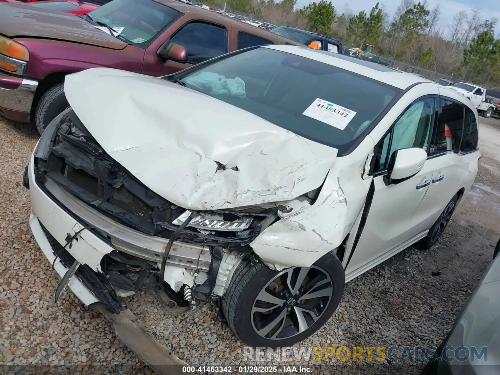 2 Photograph of a damaged car 5FNRL6H93KB021160 HONDA ODYSSEY 2019