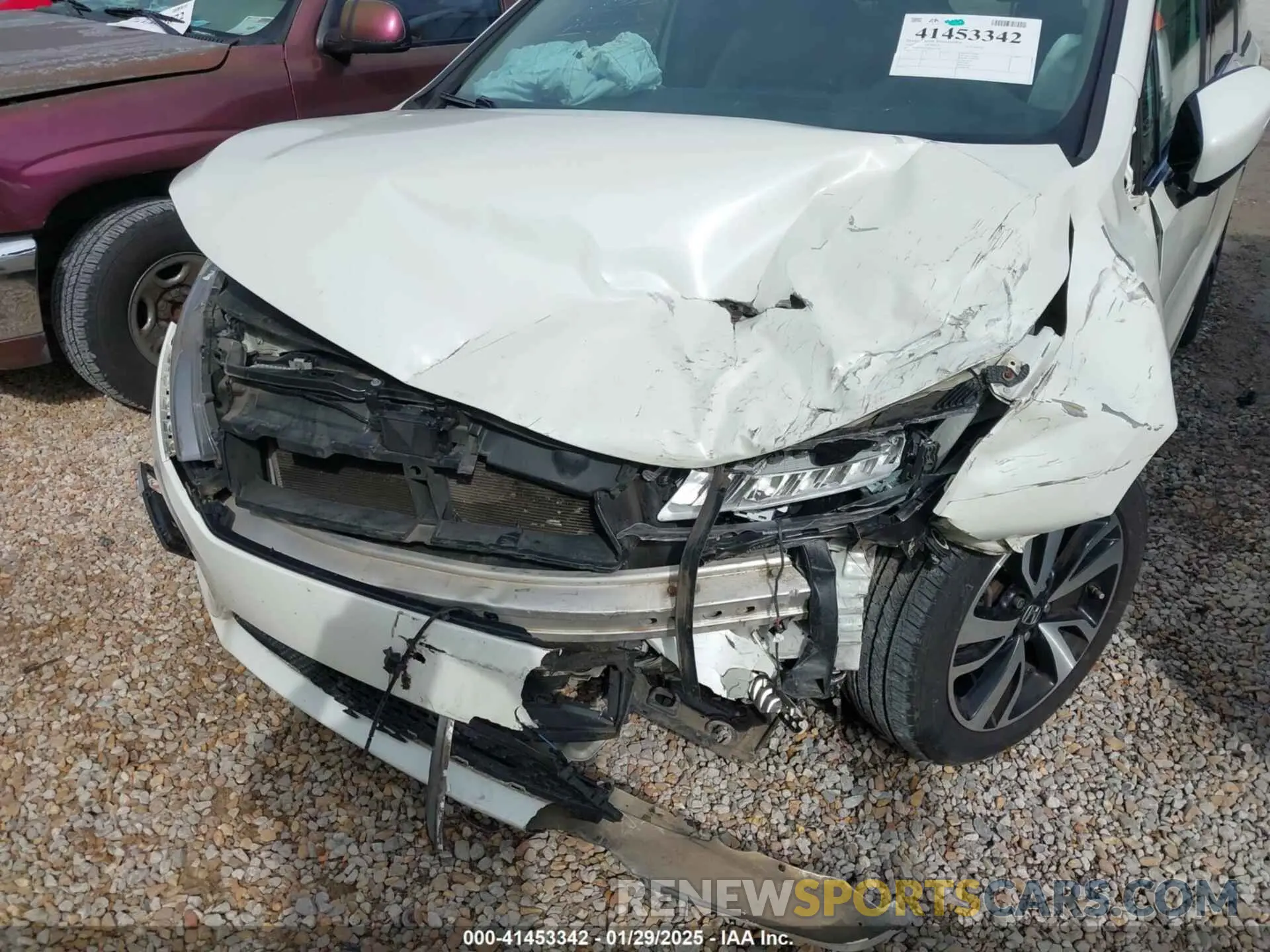6 Photograph of a damaged car 5FNRL6H93KB021160 HONDA ODYSSEY 2019