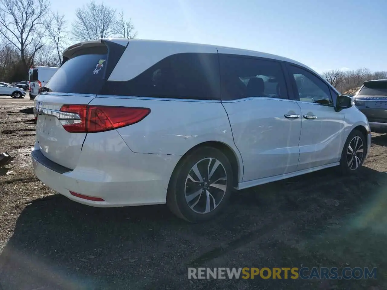 3 Photograph of a damaged car 5FNRL6H93KB072349 HONDA ODYSSEY 2019