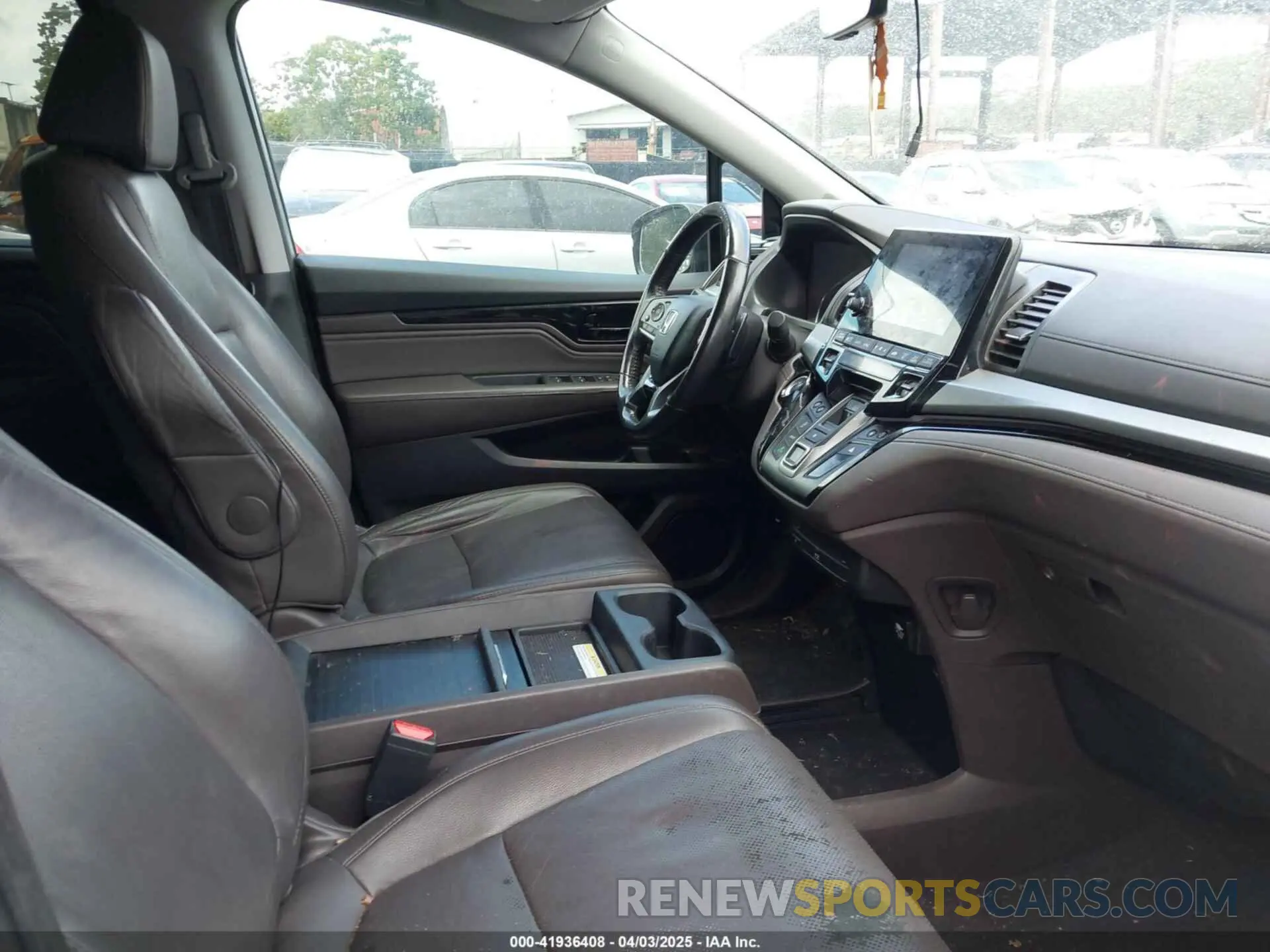 5 Photograph of a damaged car 5FNRL6H93KB077180 HONDA ODYSSEY 2019