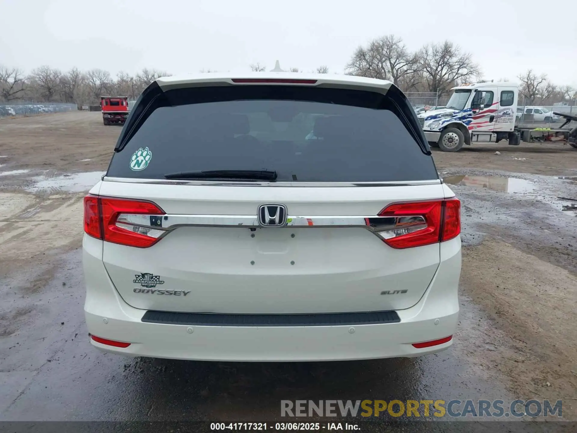 16 Photograph of a damaged car 5FNRL6H96KB060440 HONDA ODYSSEY 2019