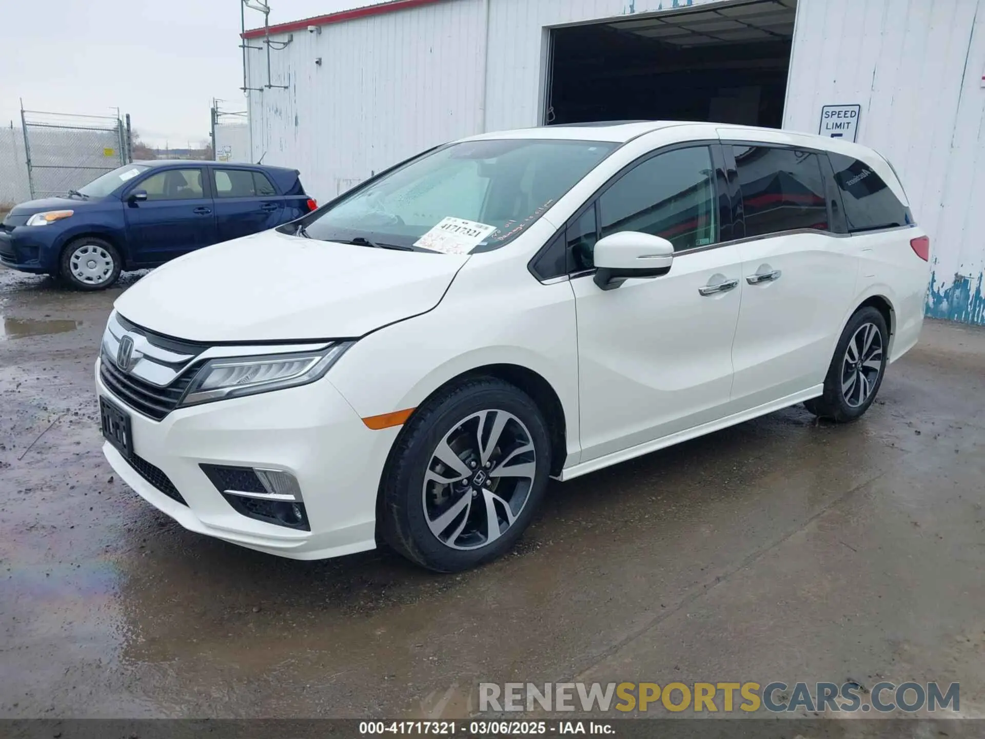 2 Photograph of a damaged car 5FNRL6H96KB060440 HONDA ODYSSEY 2019