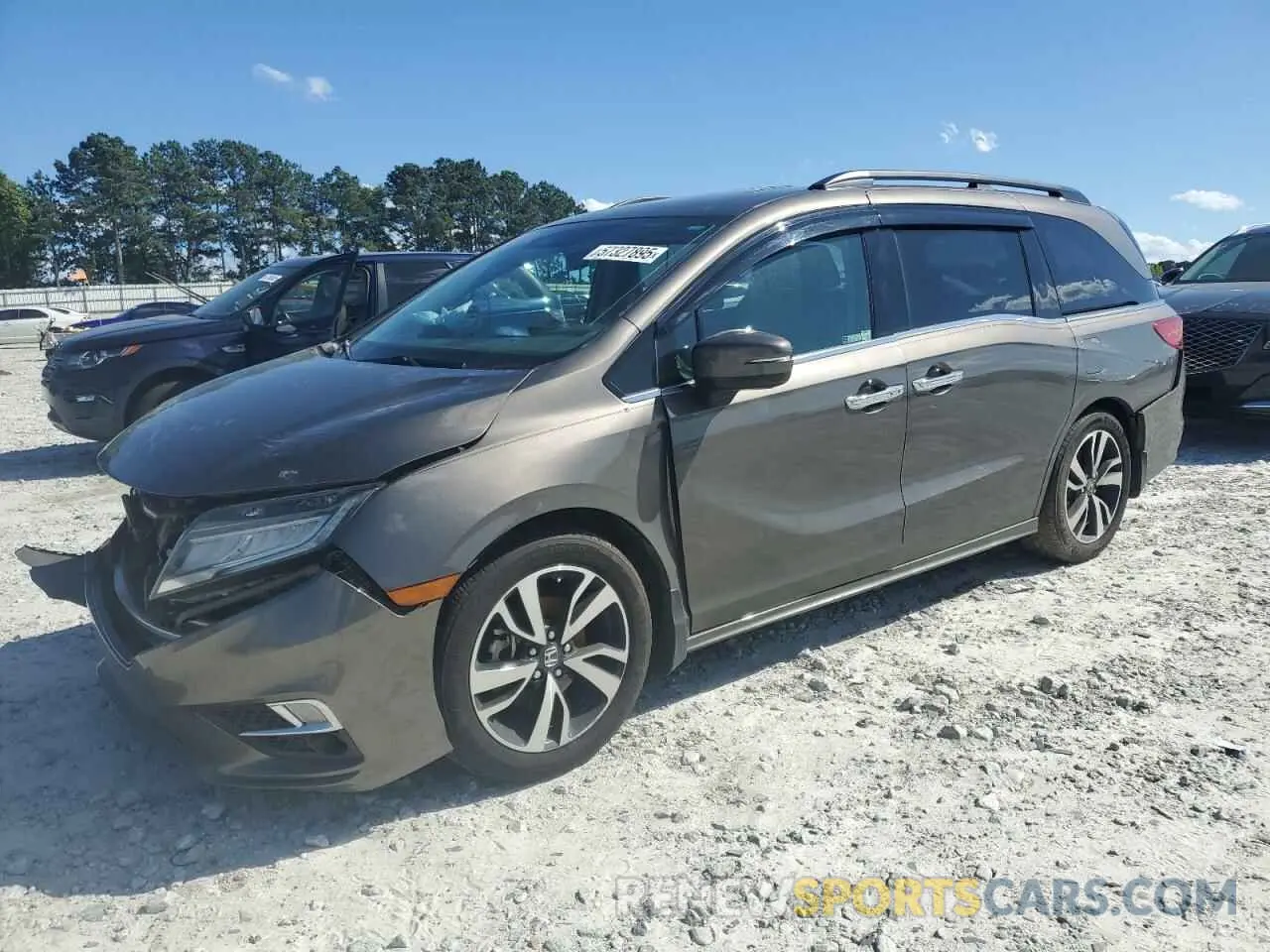 1 Photograph of a damaged car 5FNRL6H97KB078414 HONDA ODYSSEY 2019