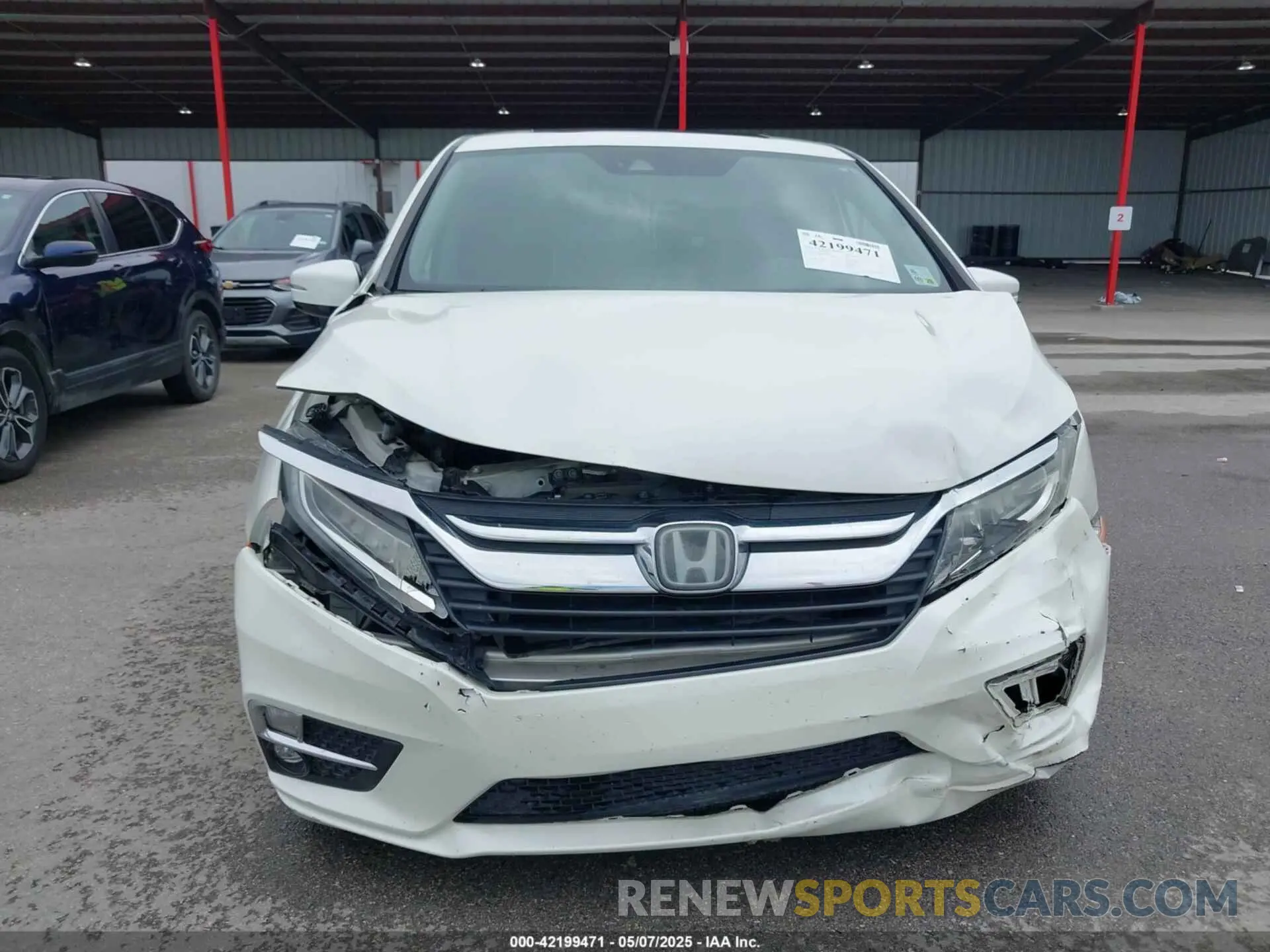 12 Photograph of a damaged car 5FNRL6H98KB062058 HONDA ODYSSEY 2019