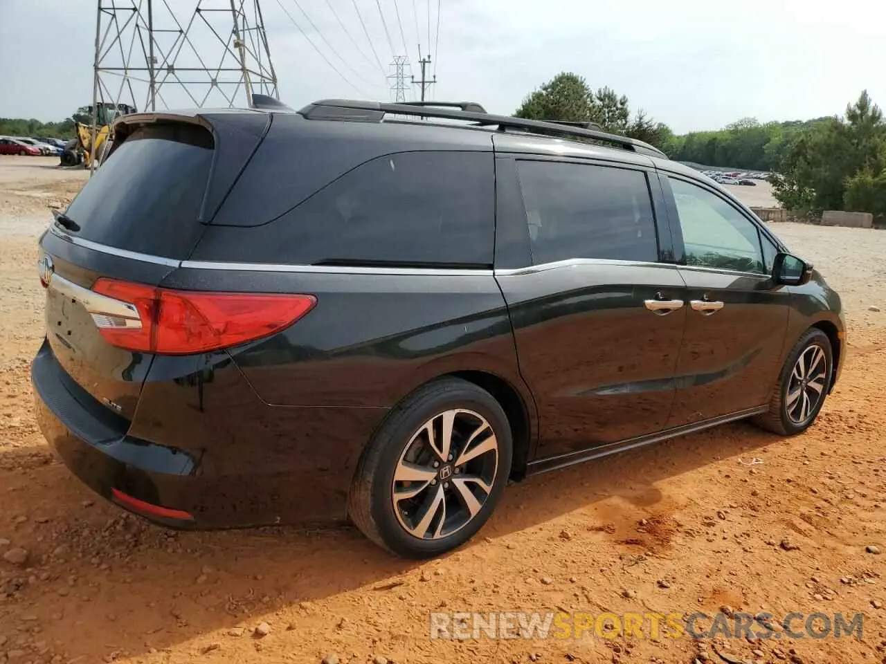 3 Photograph of a damaged car 5FNRL6H99KB008204 HONDA ODYSSEY 2019