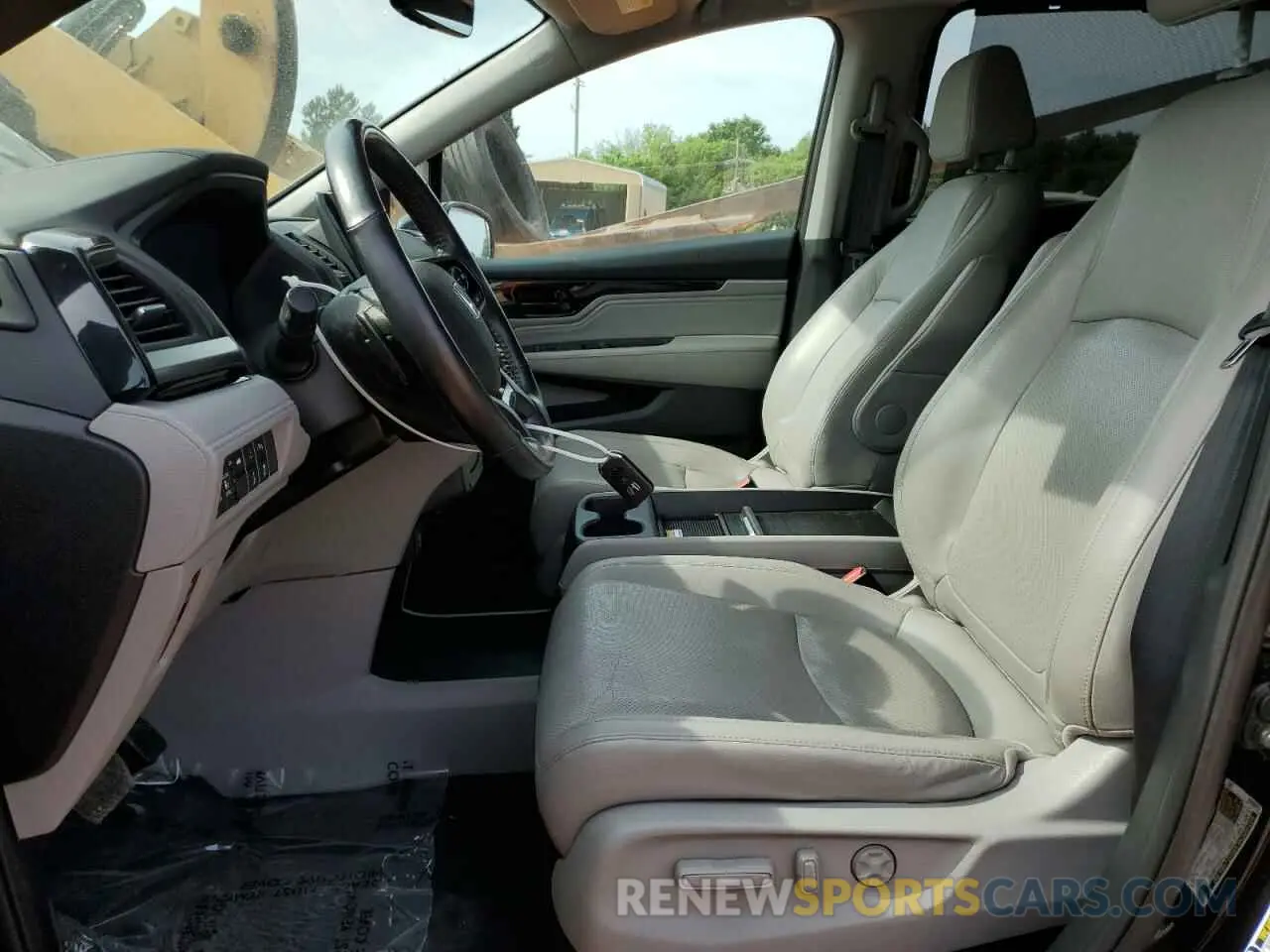 7 Photograph of a damaged car 5FNRL6H99KB008204 HONDA ODYSSEY 2019