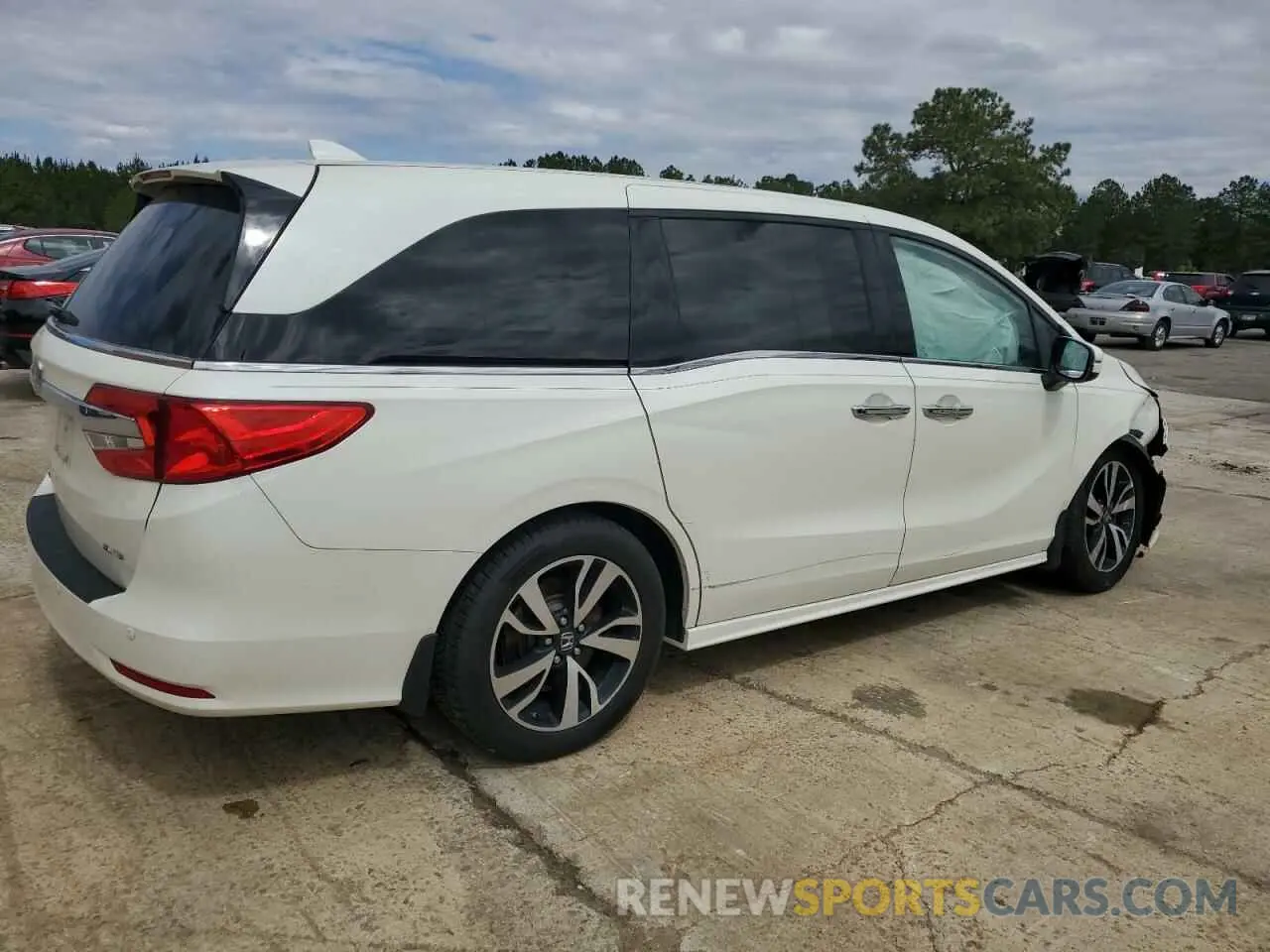 3 Photograph of a damaged car 5FNRL6H99KB013578 HONDA ODYSSEY 2019