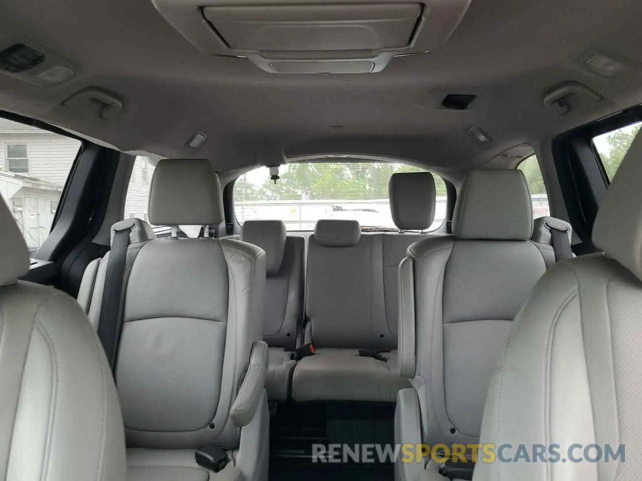 10 Photograph of a damaged car 5FNRL6H9XKB069528 HONDA ODYSSEY 2019