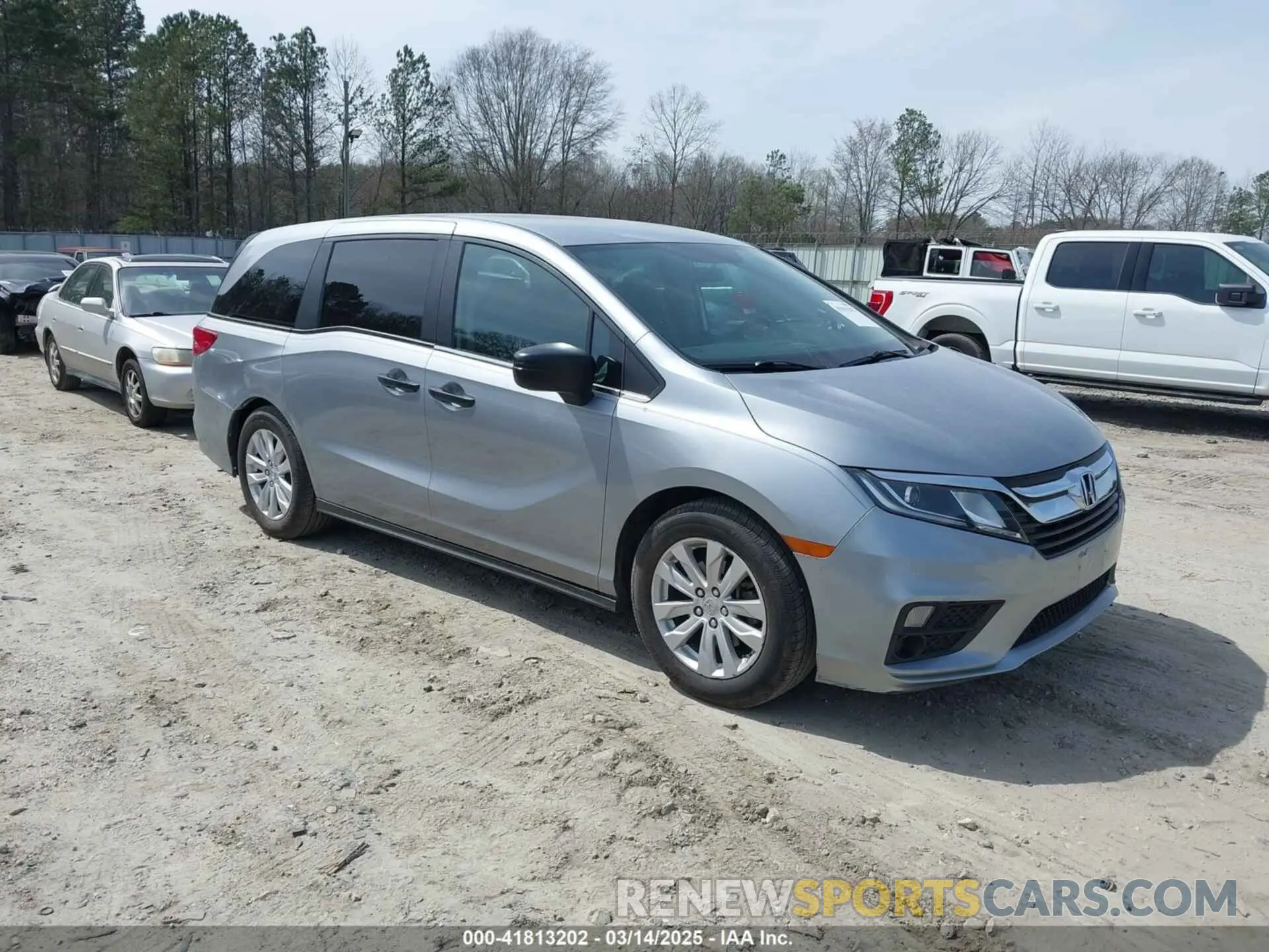 1 Photograph of a damaged car 5FNRL6H27LB001918 HONDA ODYSSEY 2020