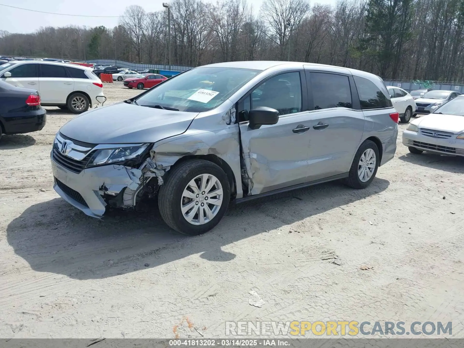 2 Photograph of a damaged car 5FNRL6H27LB001918 HONDA ODYSSEY 2020