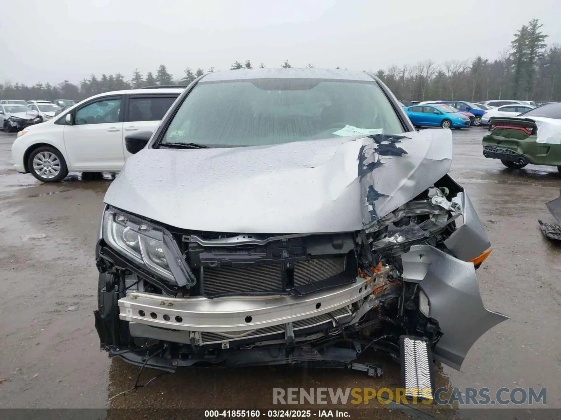 13 Photograph of a damaged car 5FNRL6H29LB050313 HONDA ODYSSEY 2020