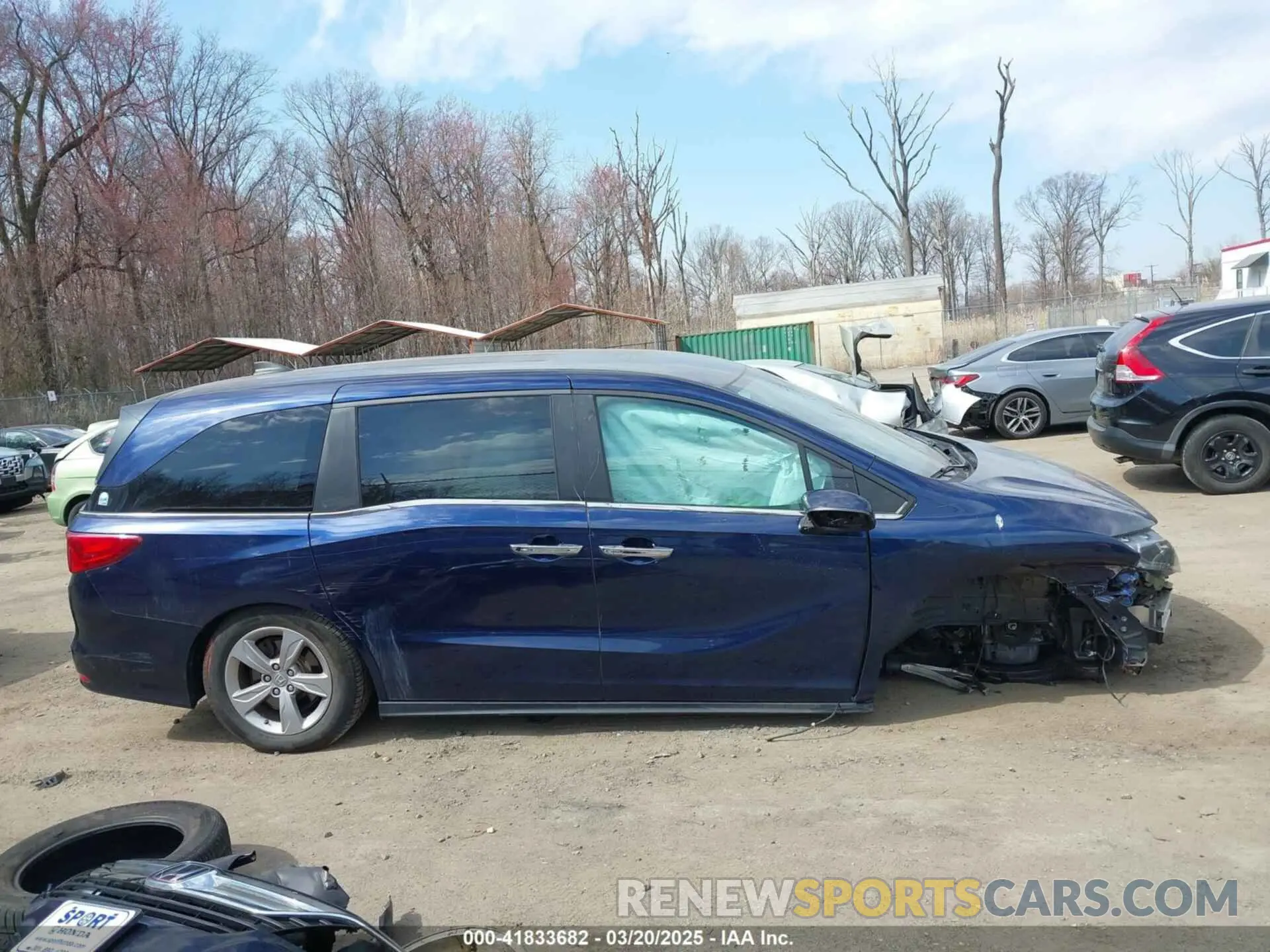 13 Photograph of a damaged car 5FNRL6H53LB027961 HONDA ODYSSEY 2020