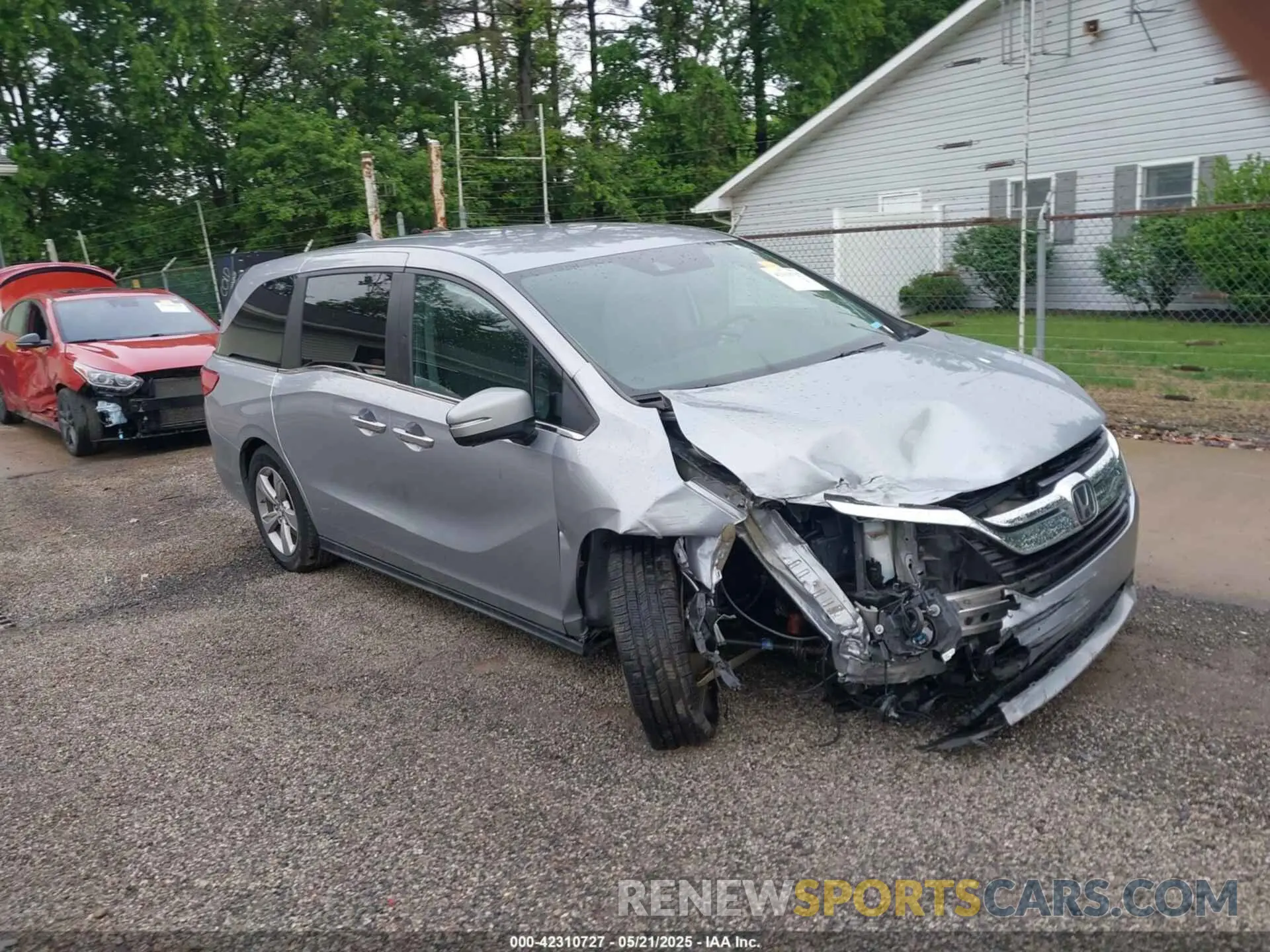 1 Photograph of a damaged car 5FNRL6H55LB056006 HONDA ODYSSEY 2020