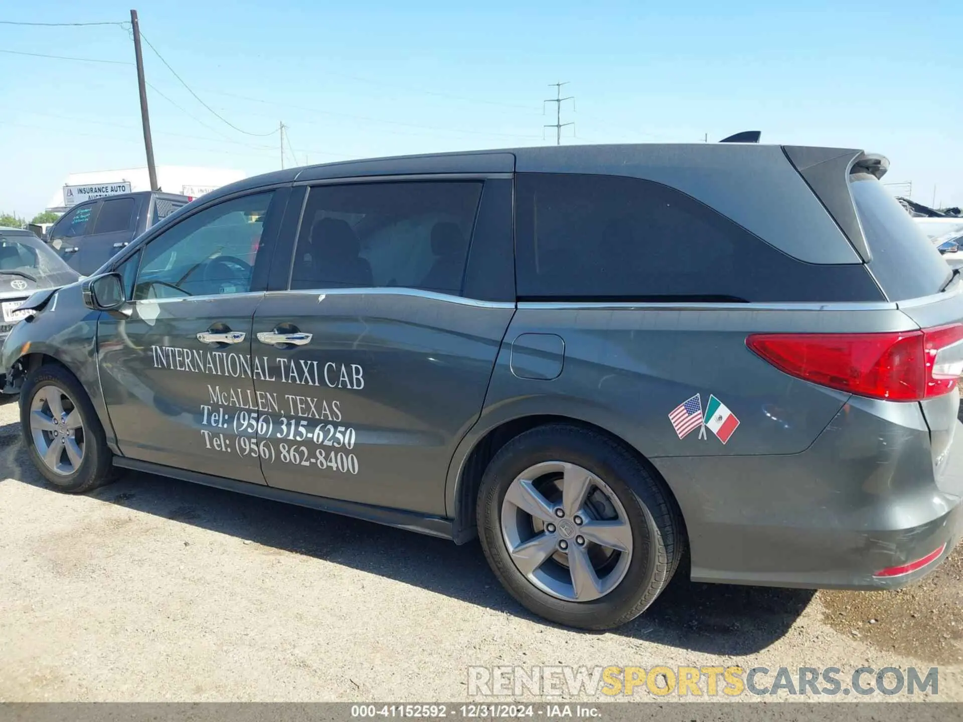 15 Photograph of a damaged car 5FNRL6H57LB045010 HONDA ODYSSEY 2020