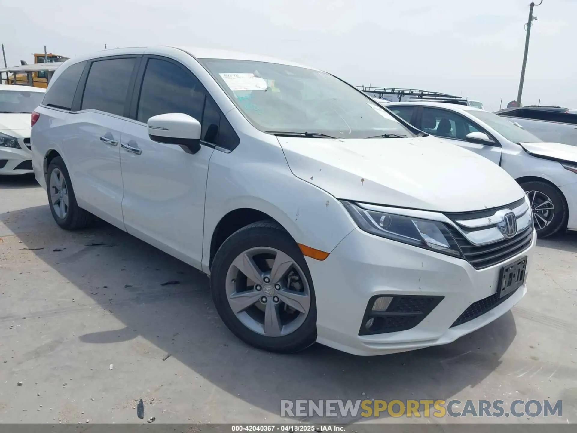 1 Photograph of a damaged car 5FNRL6H58LB062074 HONDA ODYSSEY 2020