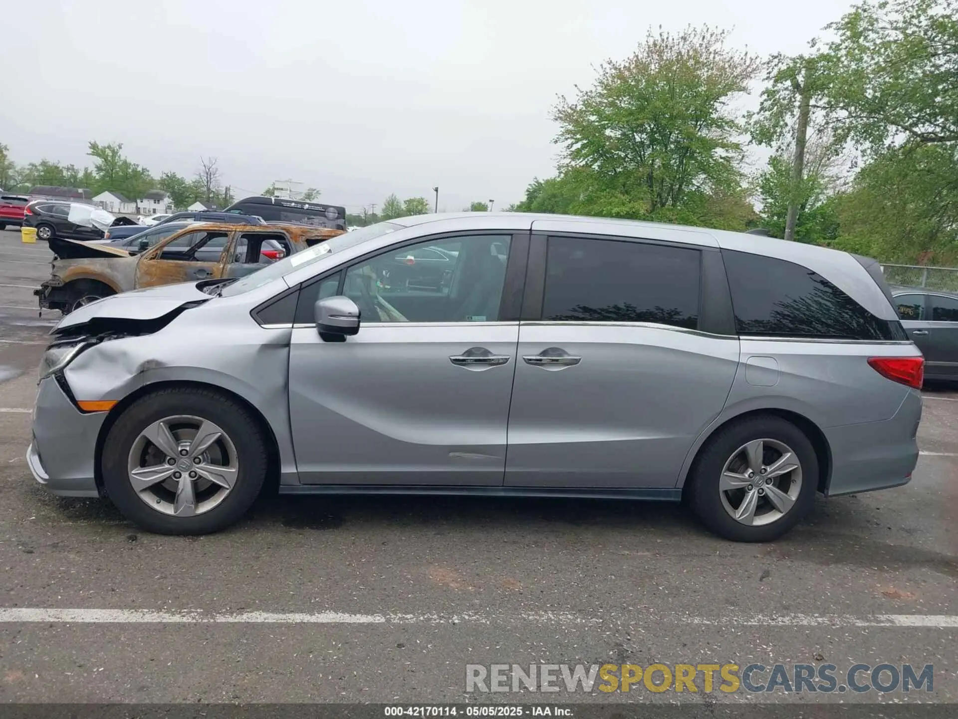 14 Photograph of a damaged car 5FNRL6H59LB044439 HONDA ODYSSEY 2020