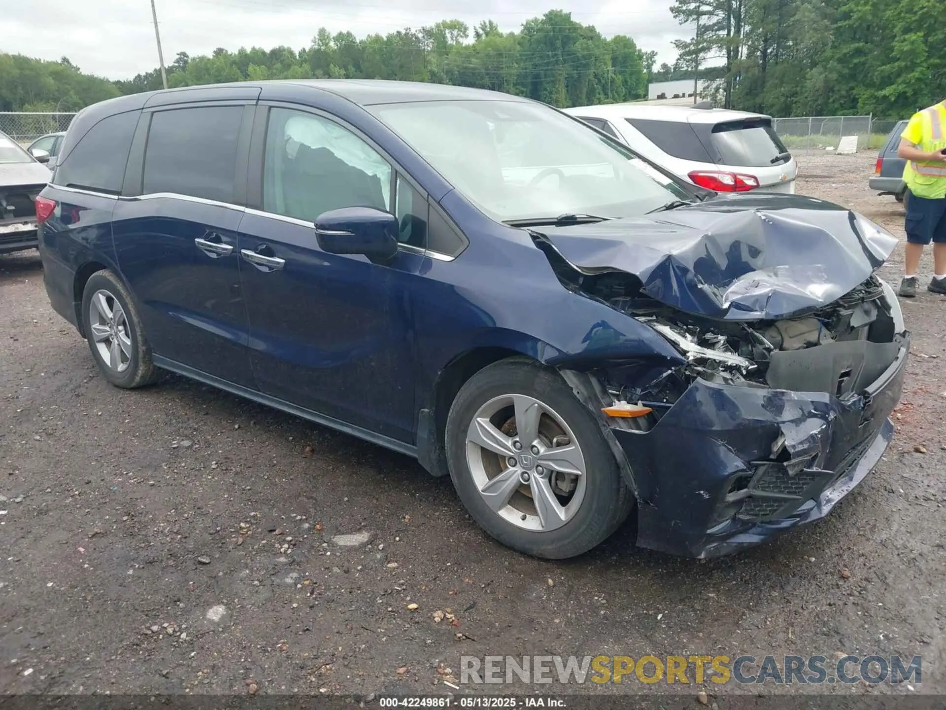 1 Photograph of a damaged car 5FNRL6H70LB048848 HONDA ODYSSEY 2020