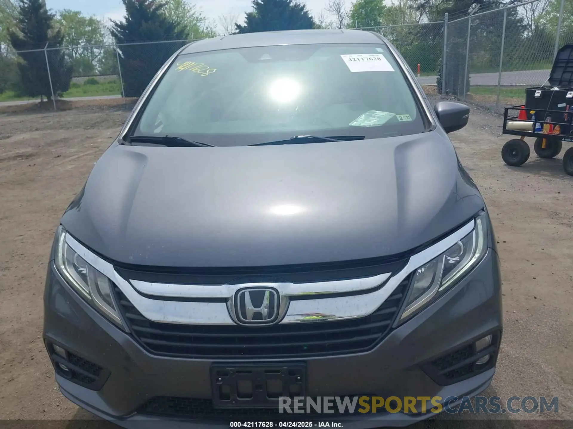 12 Photograph of a damaged car 5FNRL6H71LB054853 HONDA ODYSSEY 2020