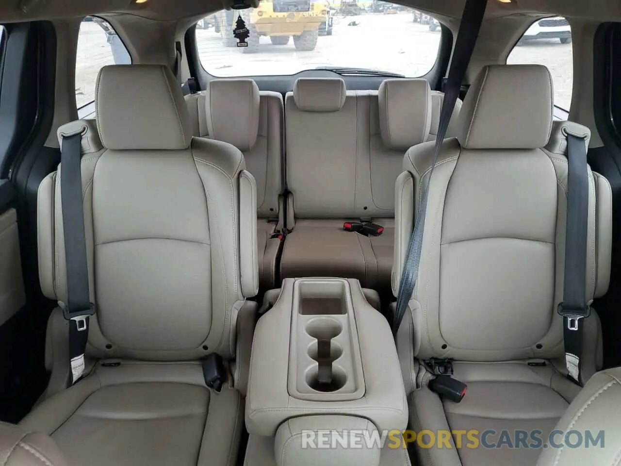 10 Photograph of a damaged car 5FNRL6H72LB035017 HONDA ODYSSEY 2020