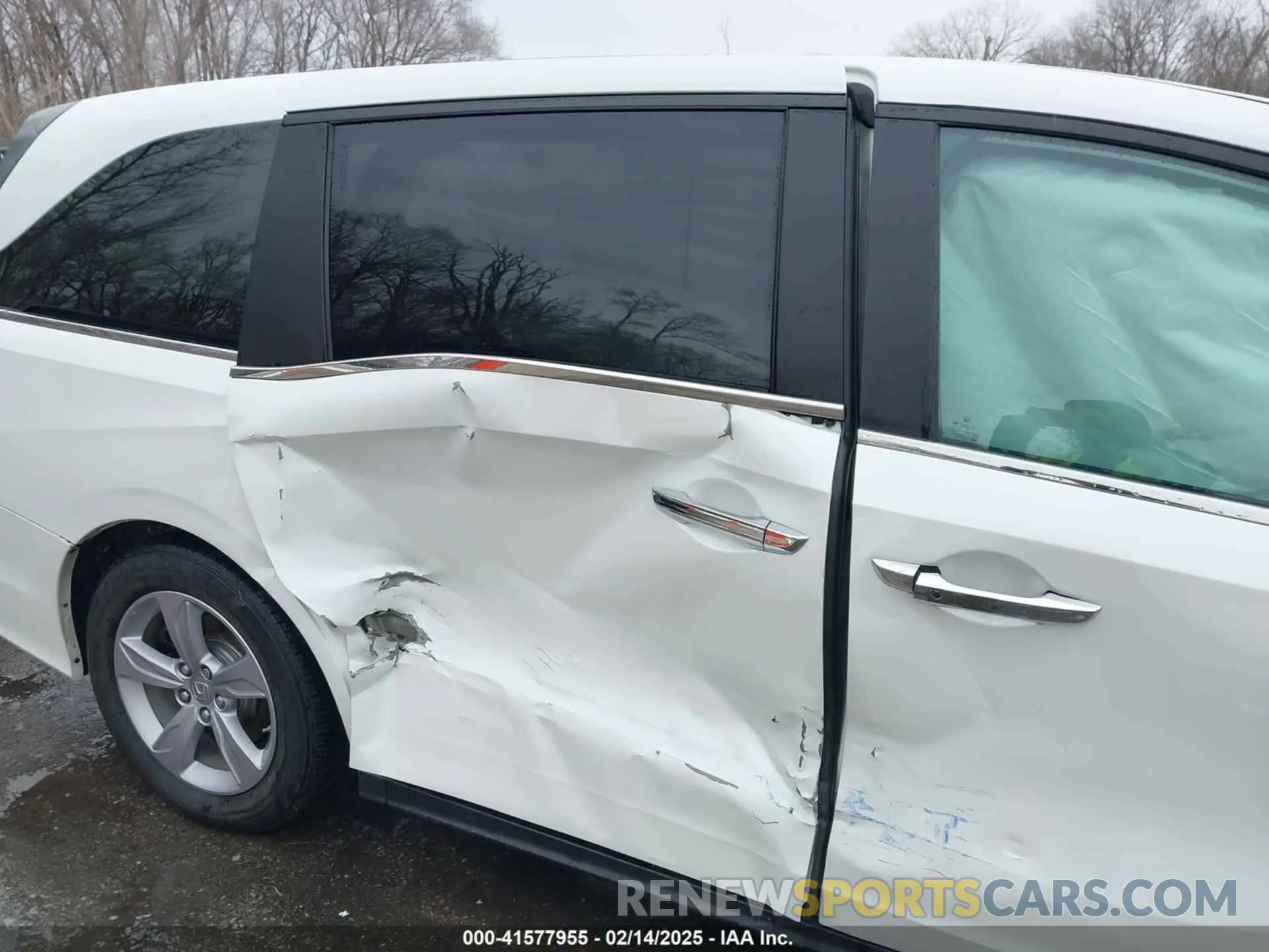 6 Photograph of a damaged car 5FNRL6H72LB066476 HONDA ODYSSEY 2020
