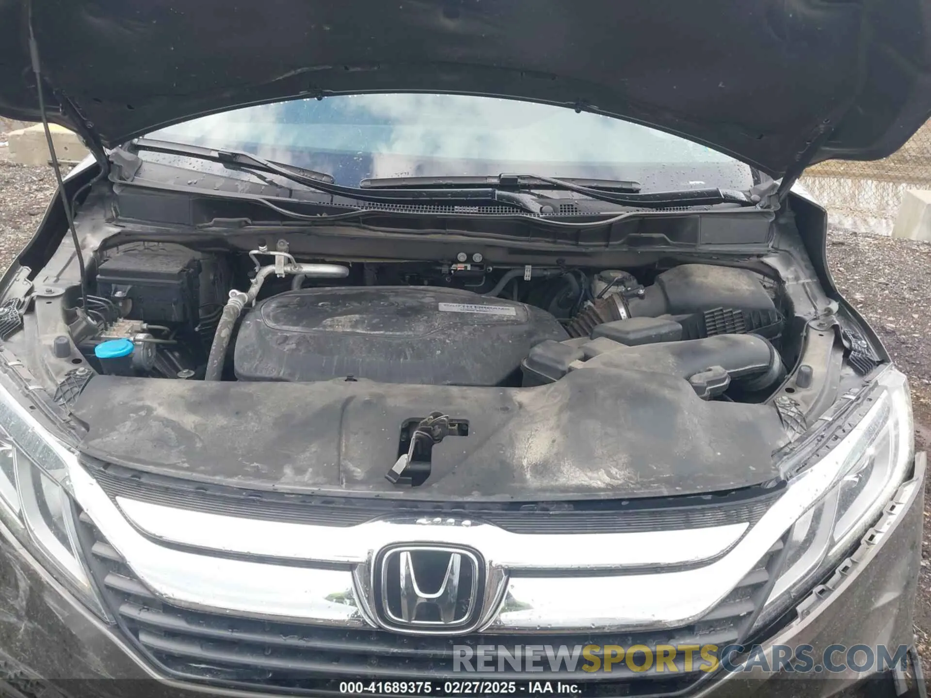 10 Photograph of a damaged car 5FNRL6H74LB024598 HONDA ODYSSEY 2020