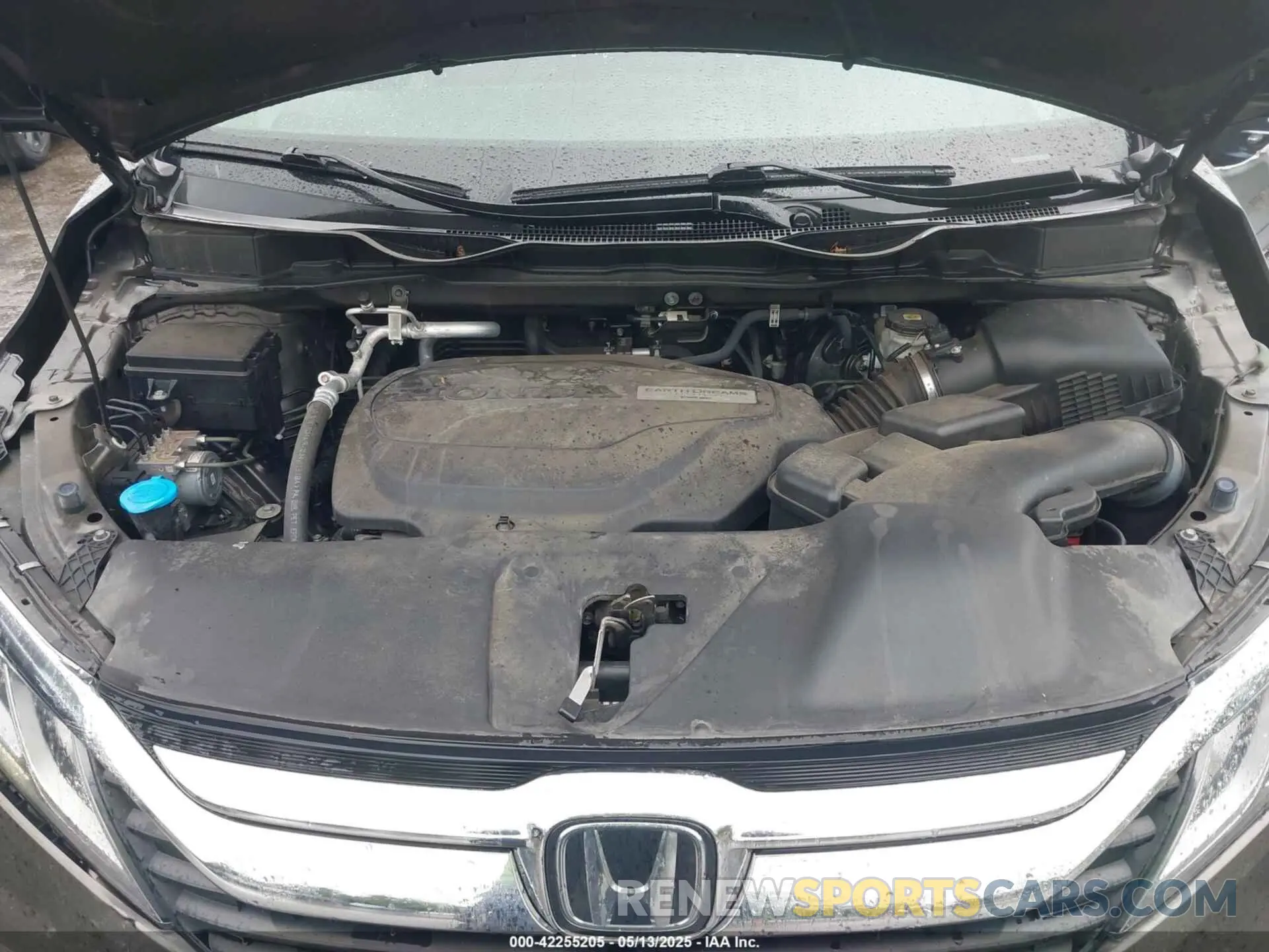 10 Photograph of a damaged car 5FNRL6H75LB000360 HONDA ODYSSEY 2020