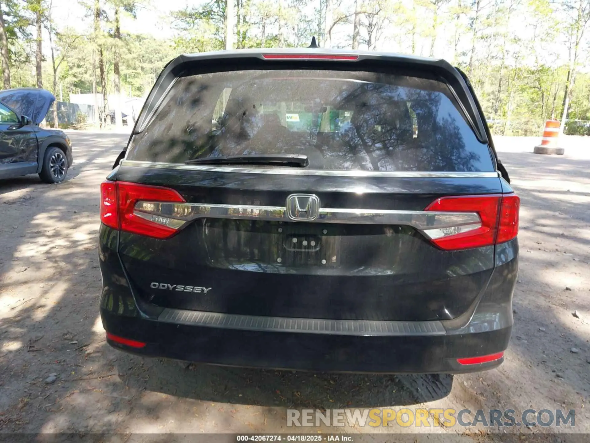 15 Photograph of a damaged car 5FNRL6H75LB022763 HONDA ODYSSEY 2020