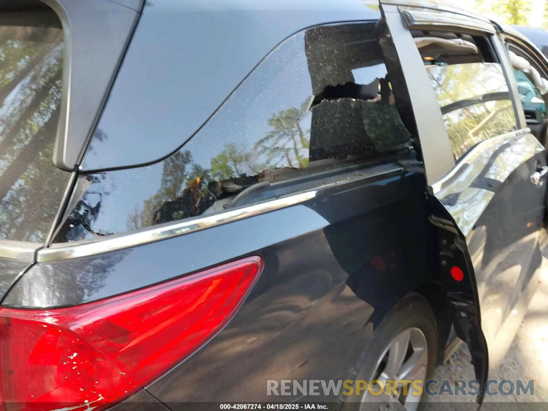6 Photograph of a damaged car 5FNRL6H75LB022763 HONDA ODYSSEY 2020