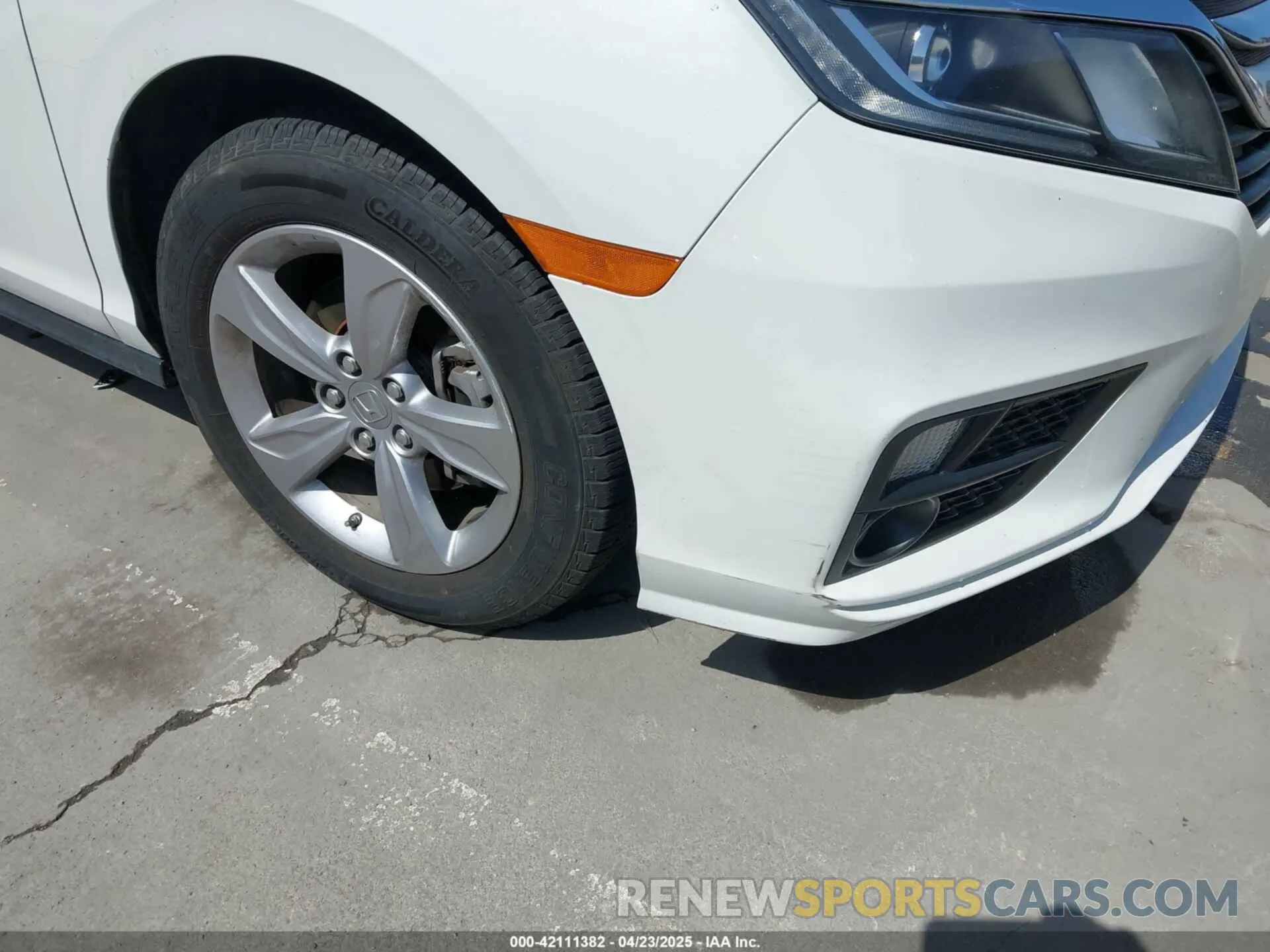 6 Photograph of a damaged car 5FNRL6H76LB028748 HONDA ODYSSEY 2020