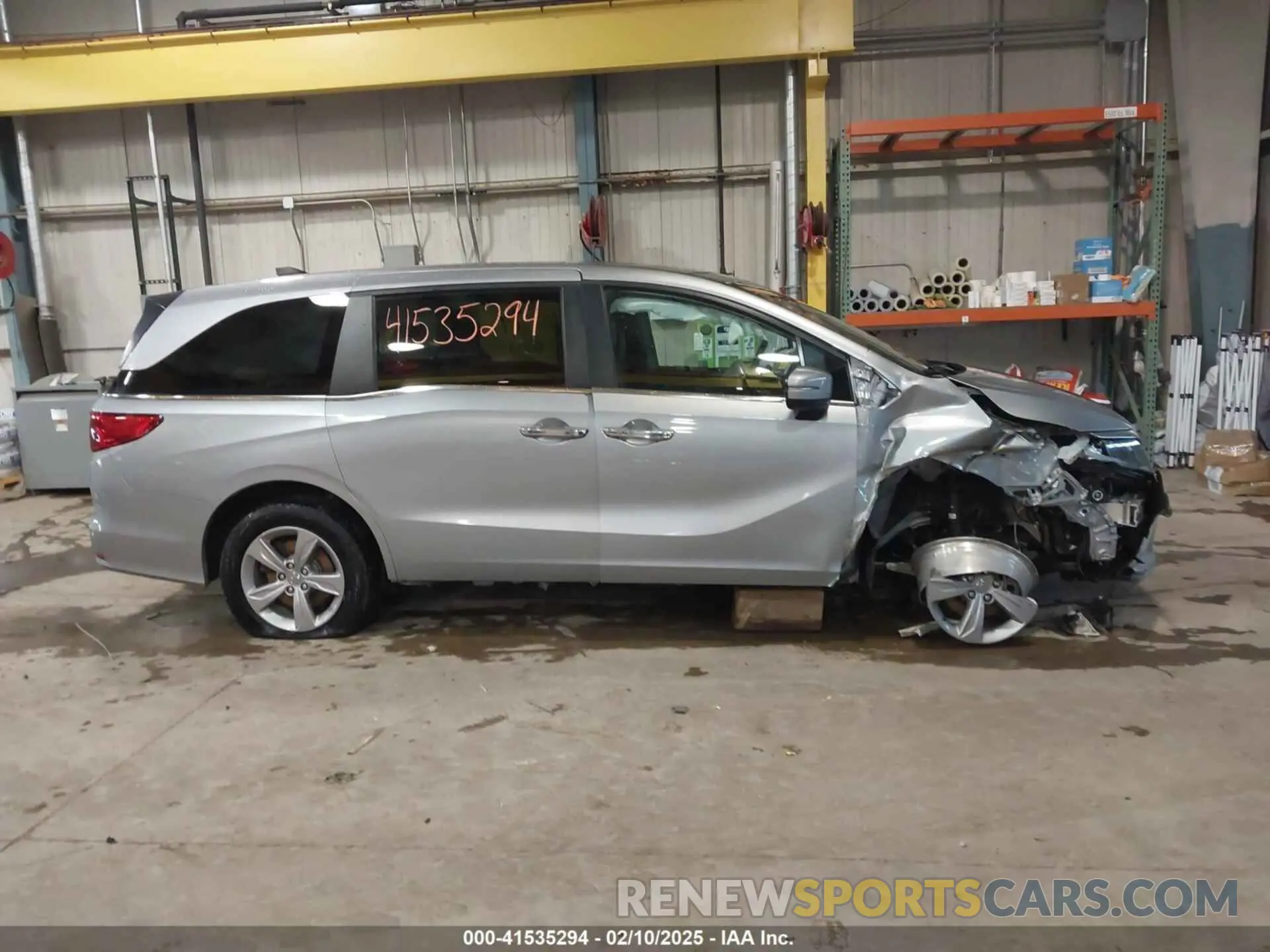 14 Photograph of a damaged car 5FNRL6H76LB042228 HONDA ODYSSEY 2020
