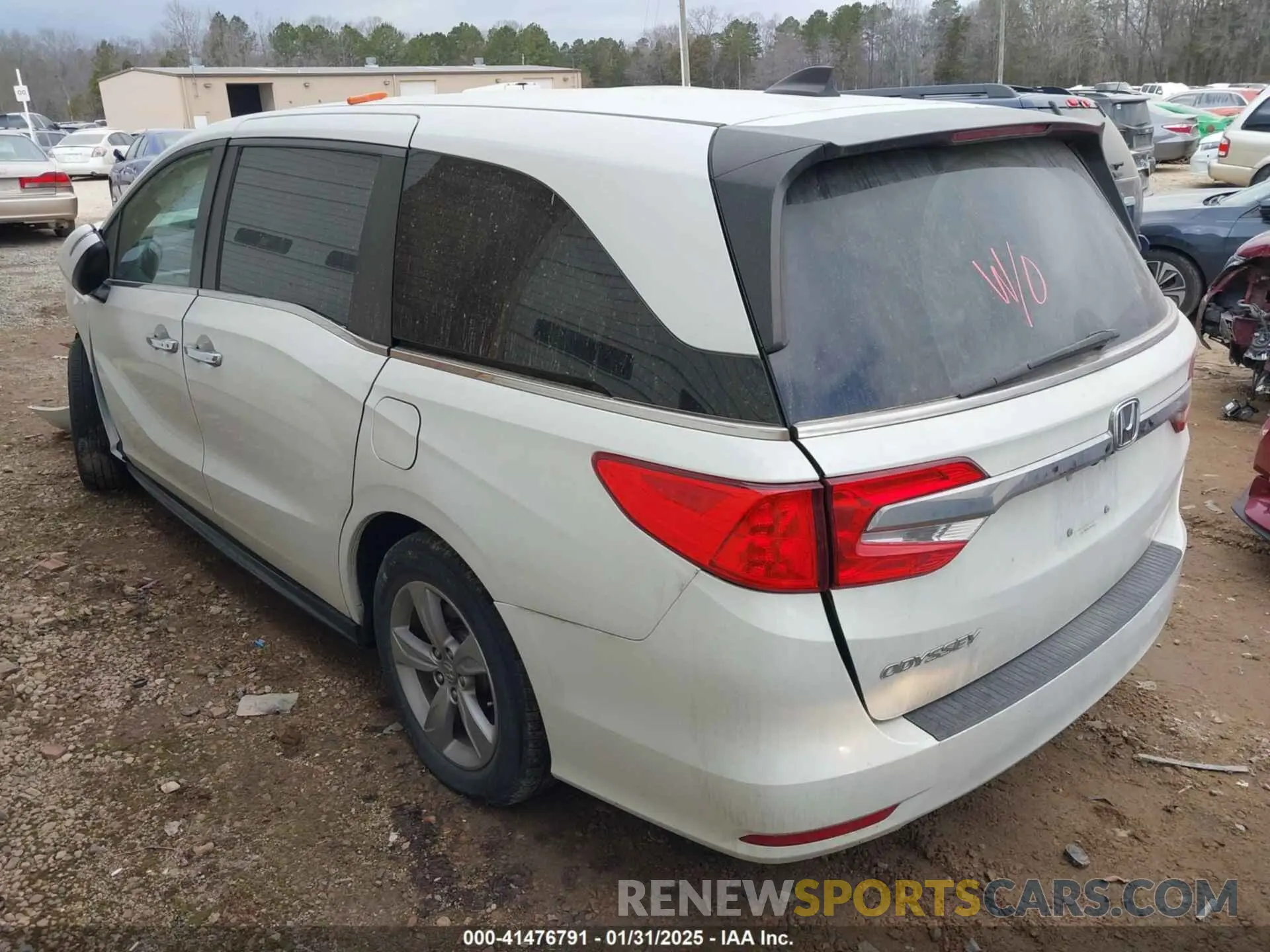 3 Photograph of a damaged car 5FNRL6H78LB036849 HONDA ODYSSEY 2020
