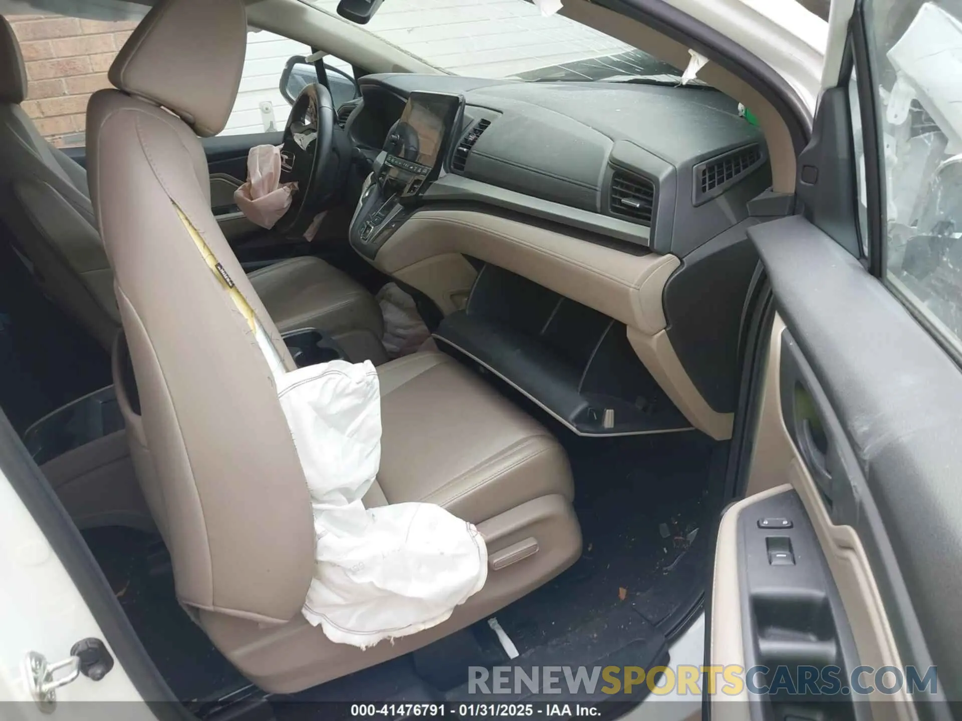 5 Photograph of a damaged car 5FNRL6H78LB036849 HONDA ODYSSEY 2020