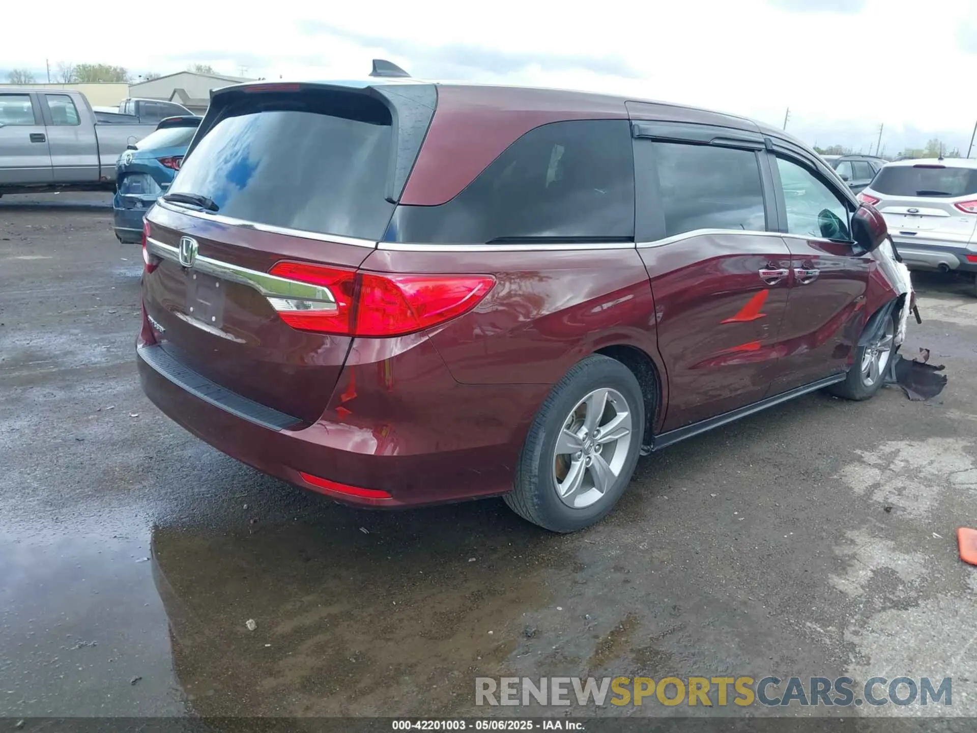 4 Photograph of a damaged car 5FNRL6H78LB041159 HONDA ODYSSEY 2020