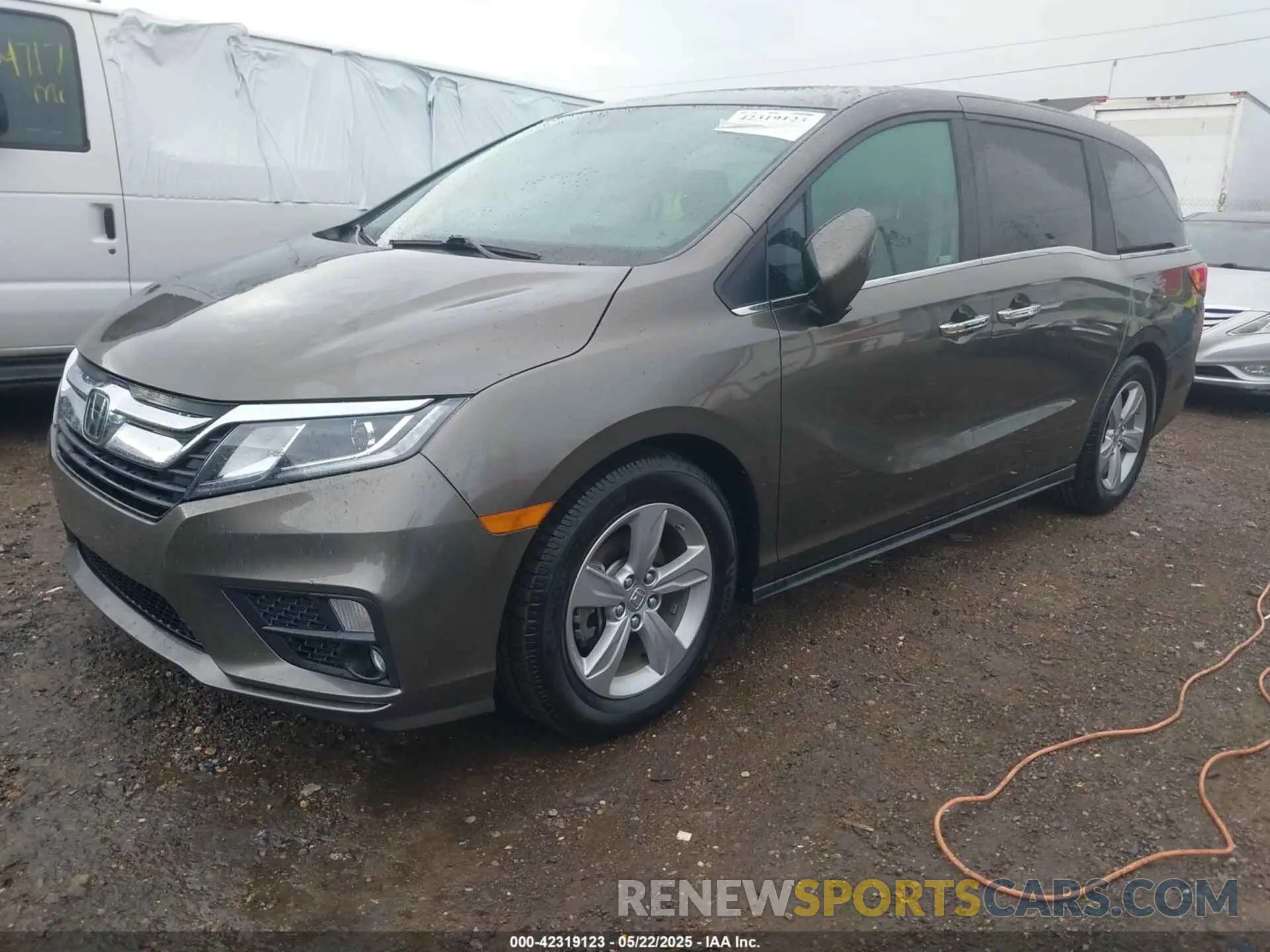2 Photograph of a damaged car 5FNRL6H79LB048802 HONDA ODYSSEY 2020