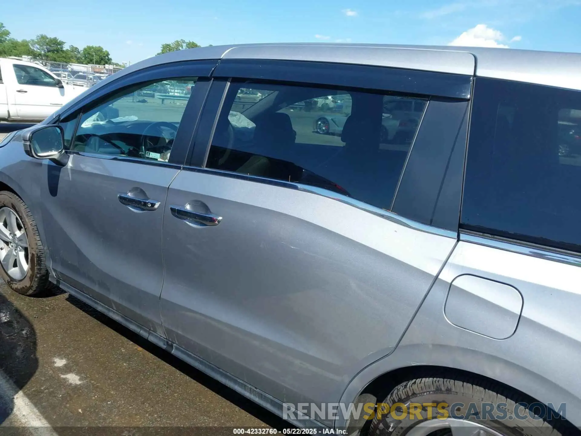 14 Photograph of a damaged car 5FNRL6H79LB060724 HONDA ODYSSEY 2020