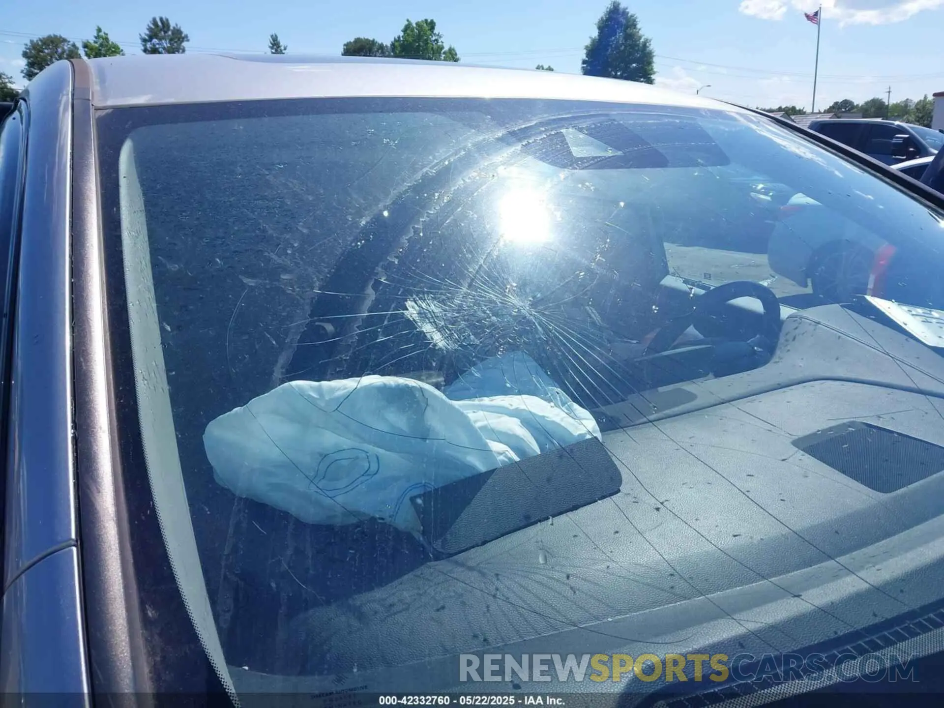 17 Photograph of a damaged car 5FNRL6H79LB060724 HONDA ODYSSEY 2020