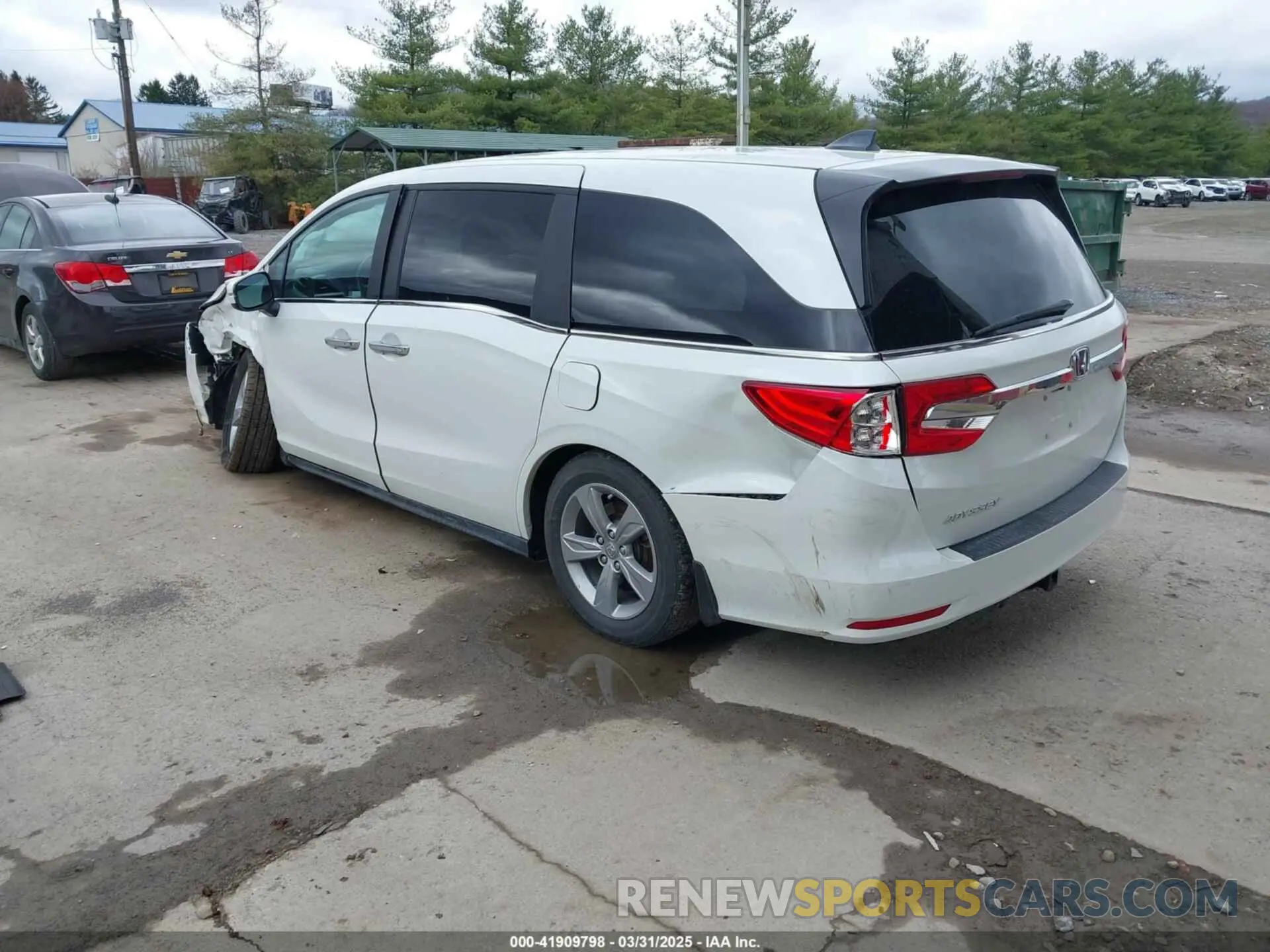 3 Photograph of a damaged car 5FNRL6H7XLB053197 HONDA ODYSSEY 2020