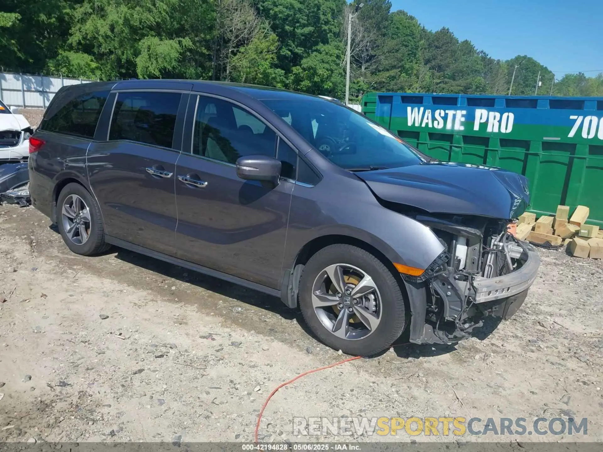 1 Photograph of a damaged car 5FNRL6H84LB001511 HONDA ODYSSEY 2020