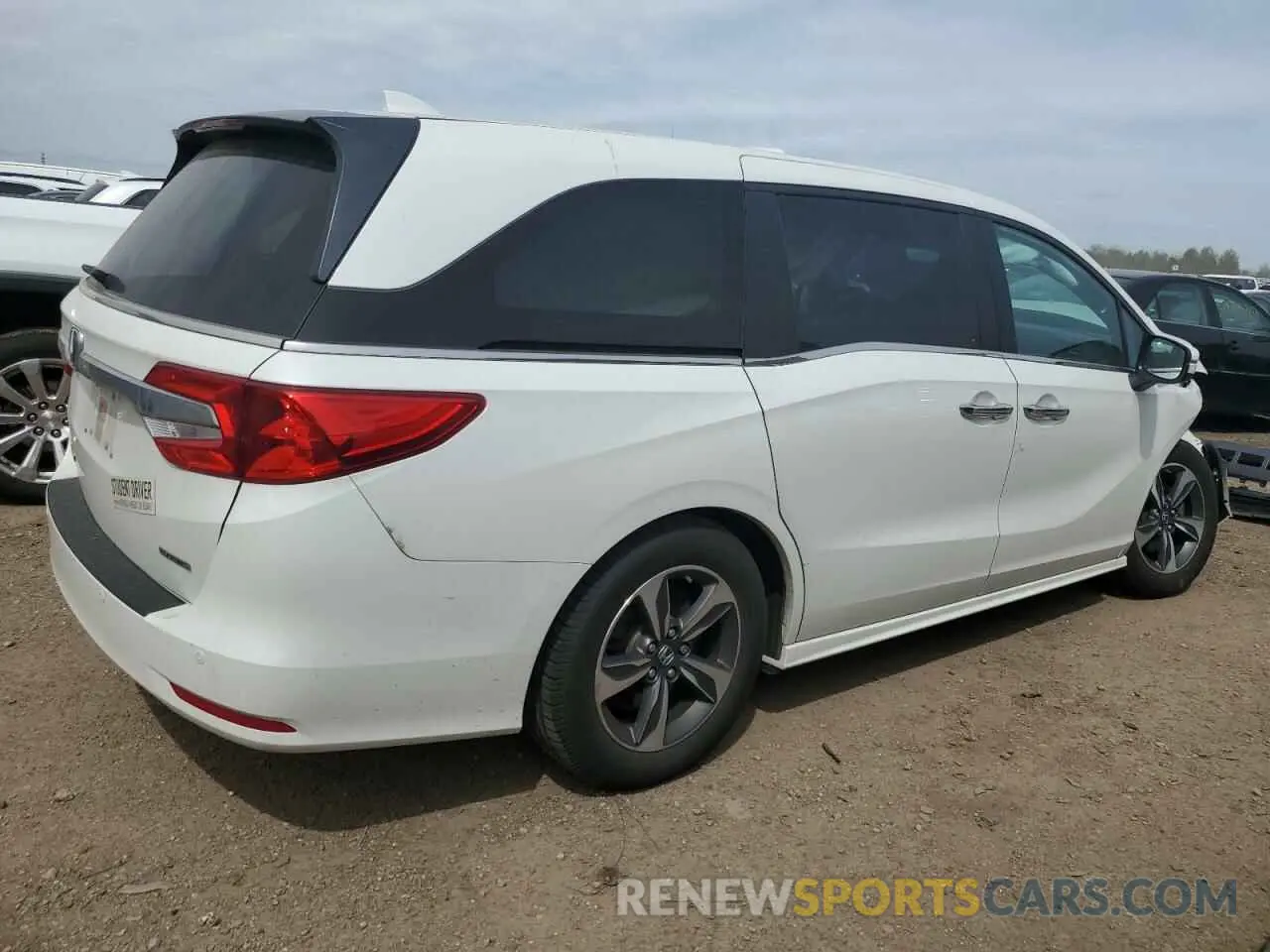 3 Photograph of a damaged car 5FNRL6H88LB024189 HONDA ODYSSEY 2020