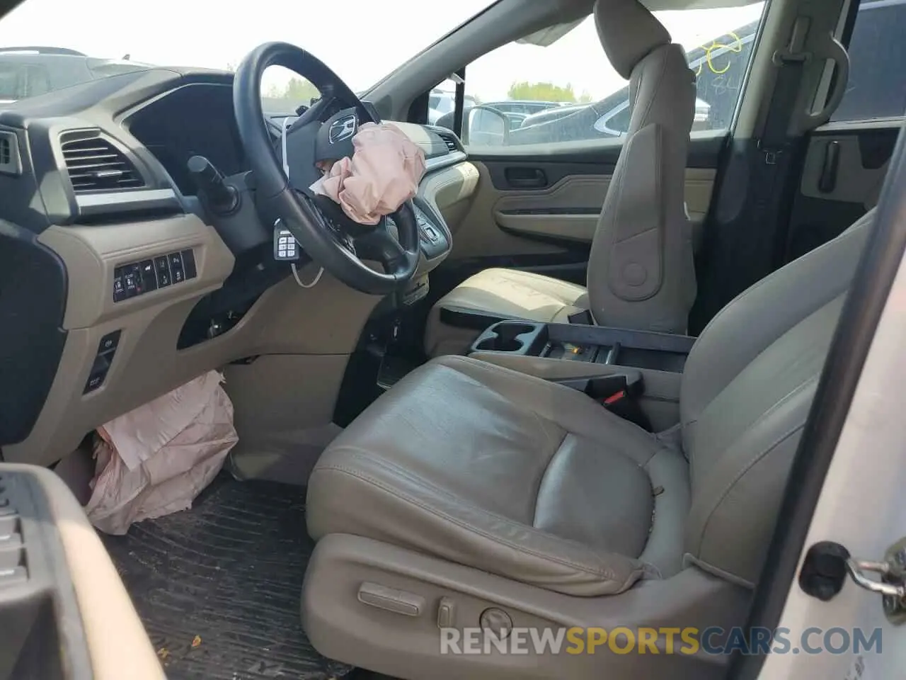 7 Photograph of a damaged car 5FNRL6H88LB024189 HONDA ODYSSEY 2020