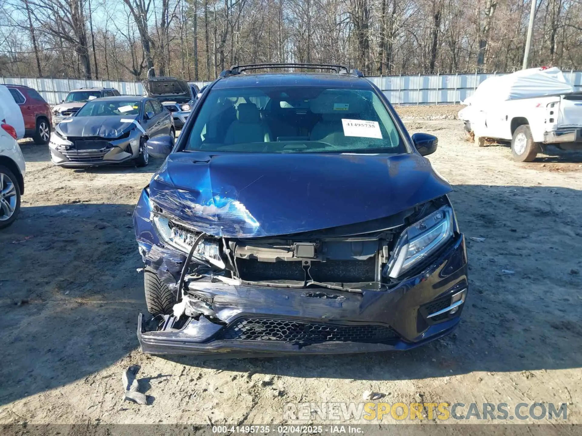 12 Photograph of a damaged car 5FNRL6H89LB015744 HONDA ODYSSEY 2020