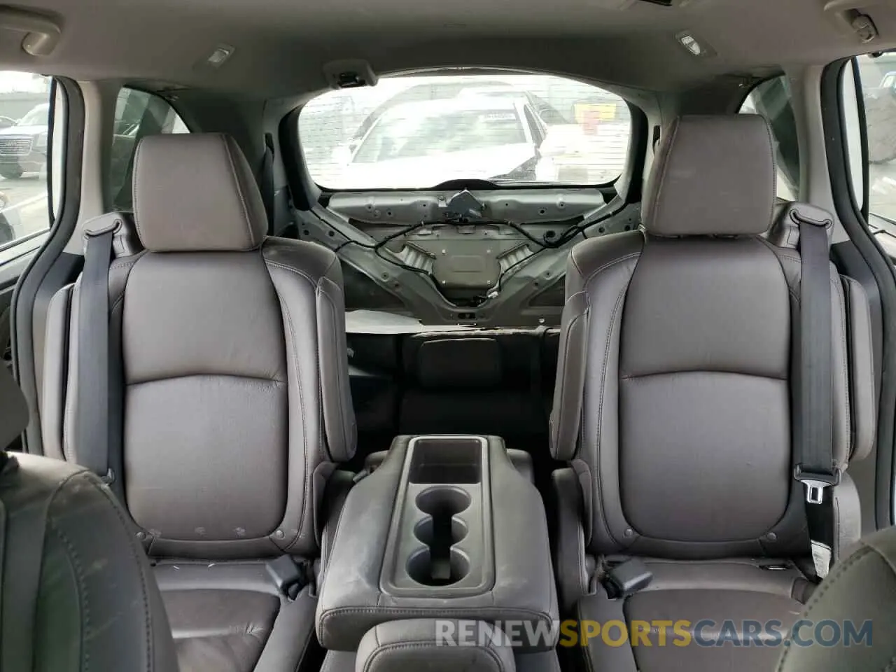 10 Photograph of a damaged car 5FNRL6H8XLB008222 HONDA ODYSSEY 2020