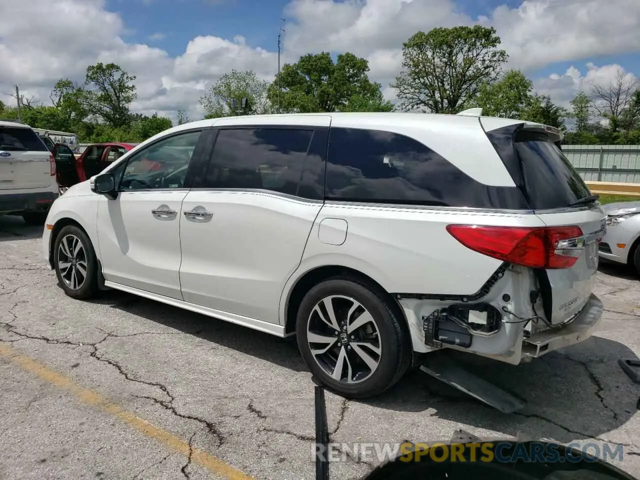 2 Photograph of a damaged car 5FNRL6H90LB052951 HONDA ODYSSEY 2020