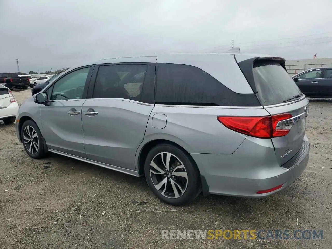 2 Photograph of a damaged car 5FNRL6H97LB039663 HONDA ODYSSEY 2020