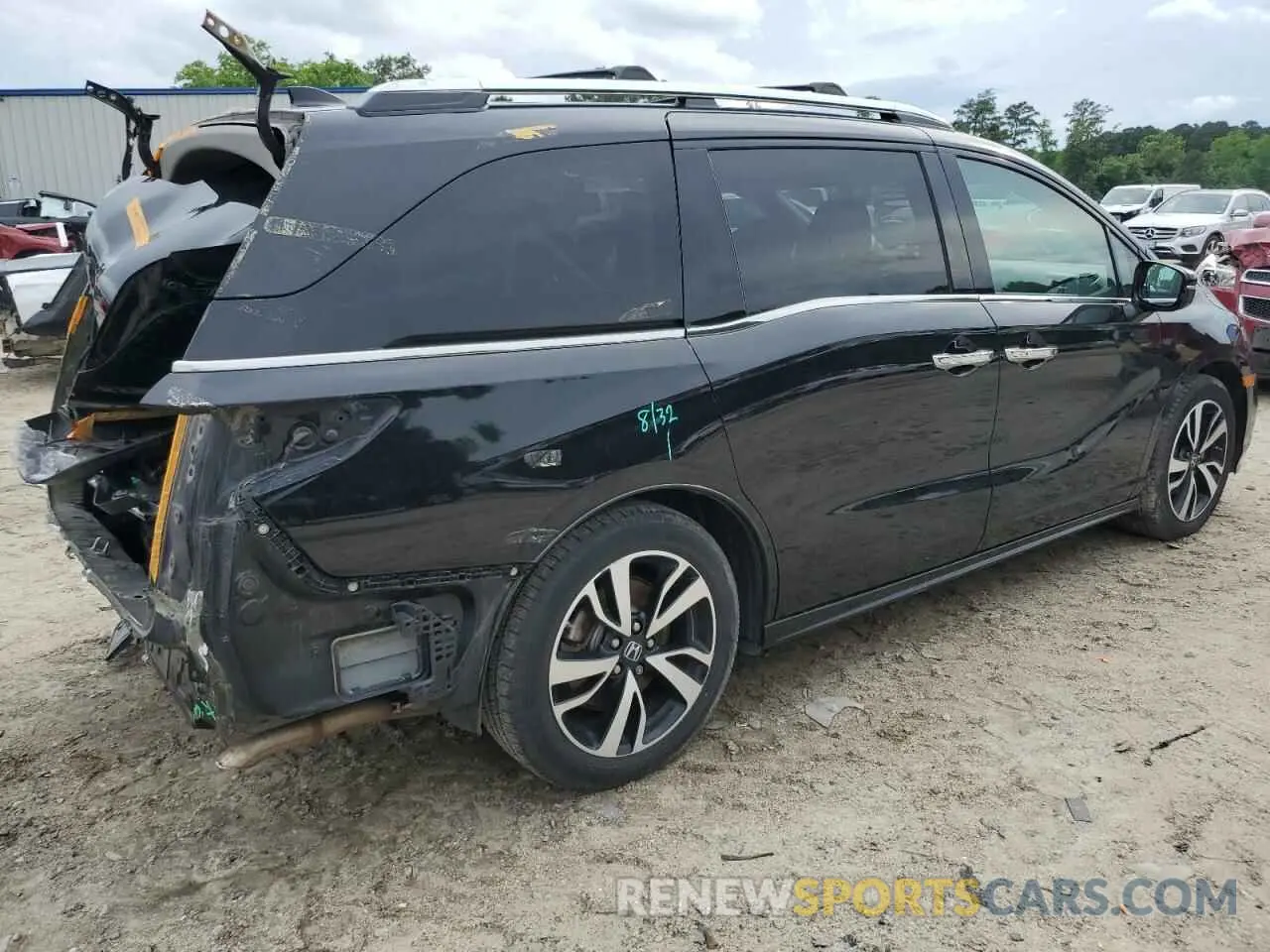 3 Photograph of a damaged car 5FNRL6H98LB037422 HONDA ODYSSEY 2020